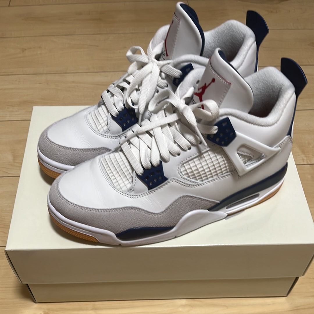 Nike SB Air Jordan 4 Retro SP "Summit White/Navy"