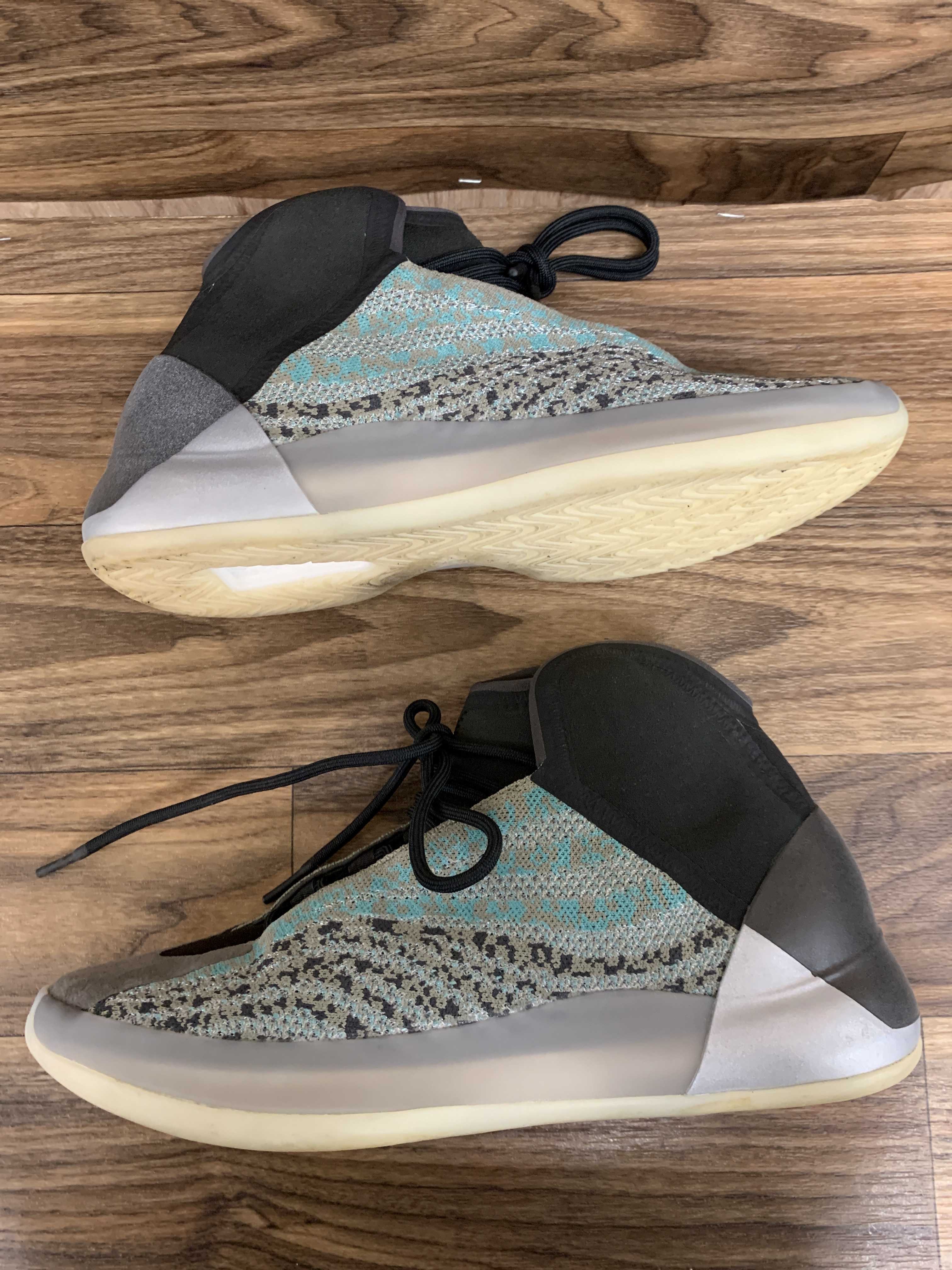 adidas YEEZY Quantum "Teal Blue"