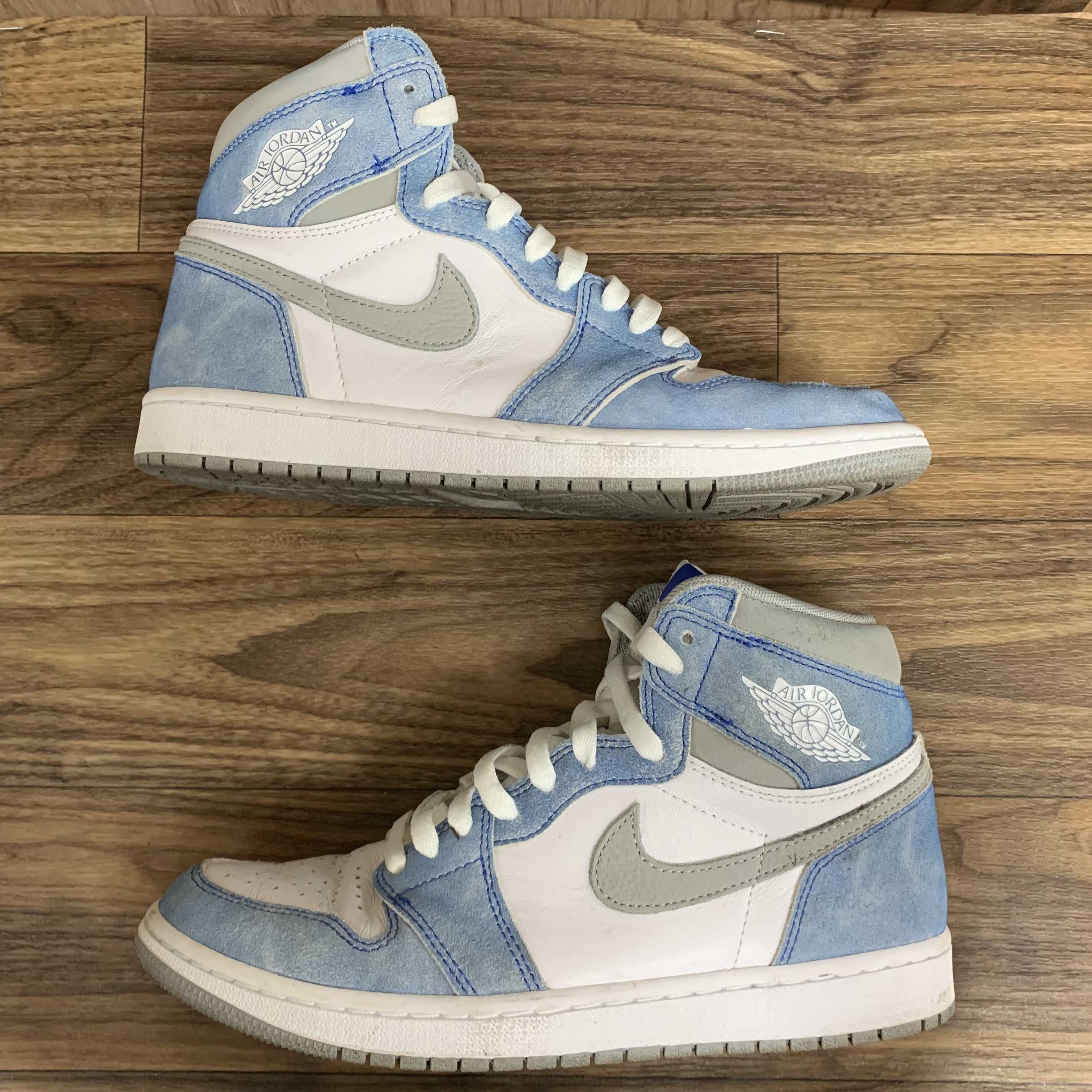 Nike Air Jordan 1 High OG "Hyper Royal"