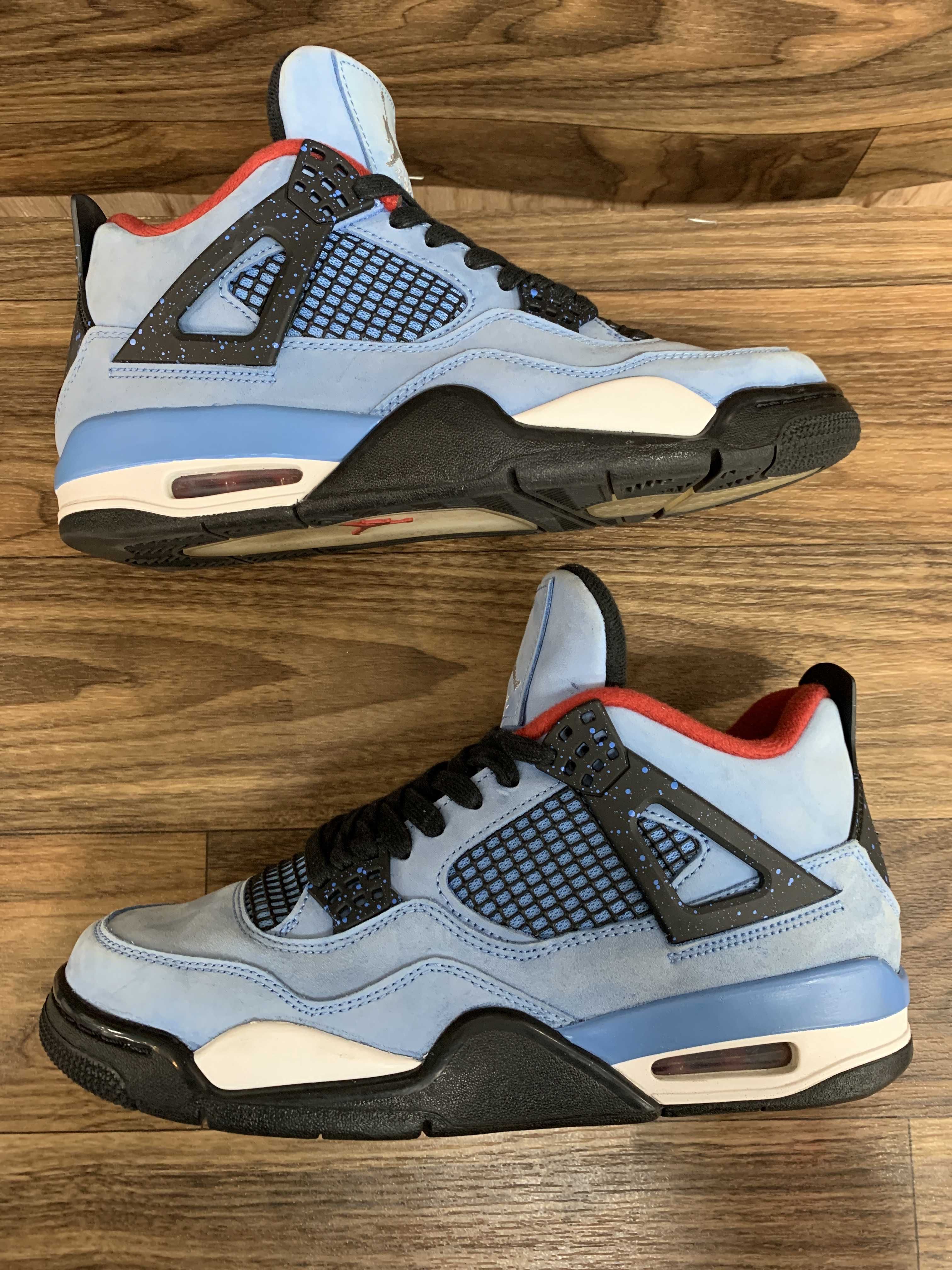 Travis Scott × Nike Air Jordan 4 Retro Cactus Jack "University Blue"