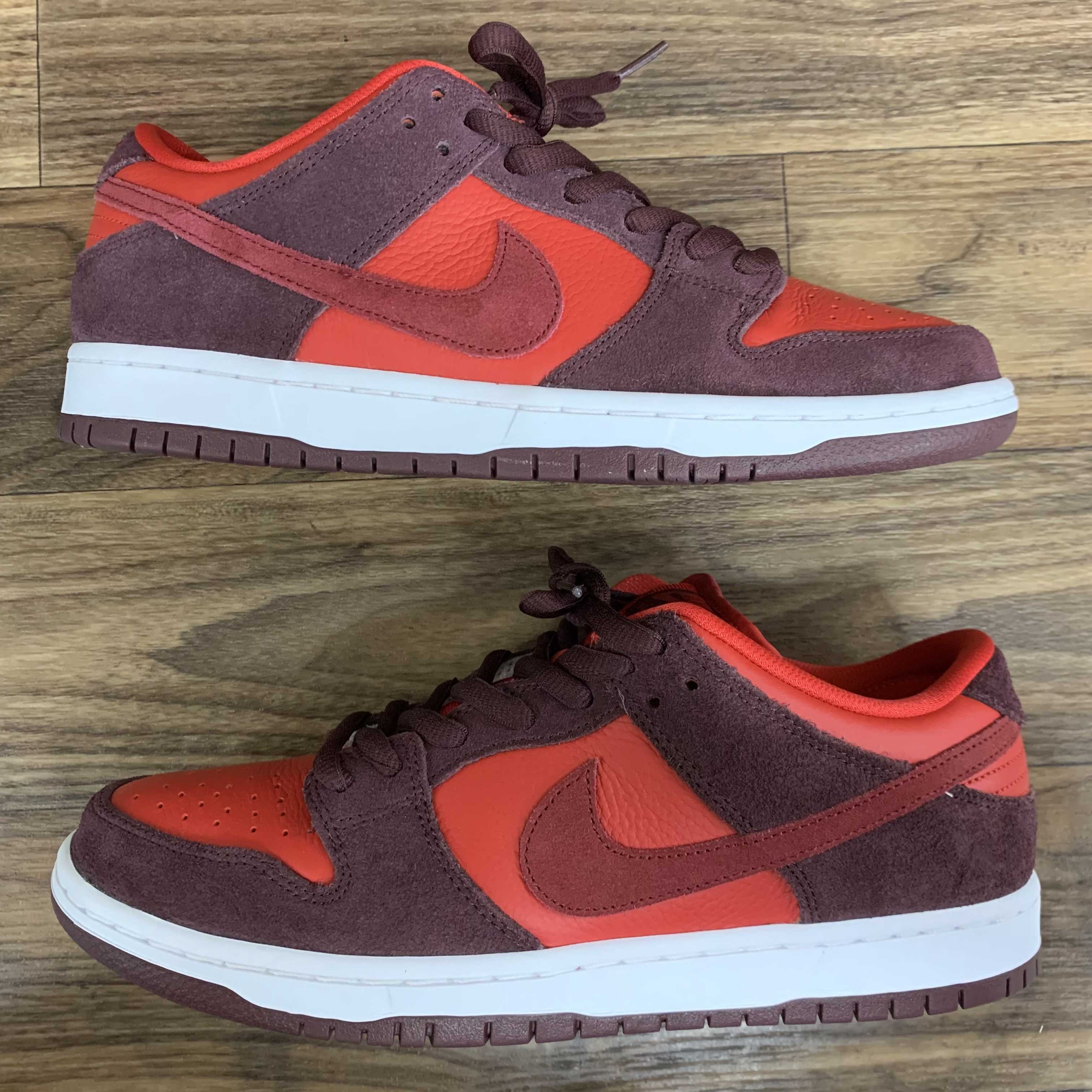 Nike SB Dunk Low "Cherry"