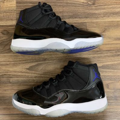 Nike Air Jordan 11 Retro "Space Jam" (2016)