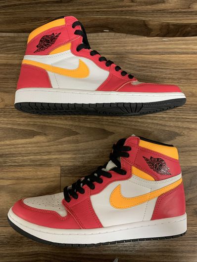 Nike Air Jordan 1 High OG "Light Fusion Red"