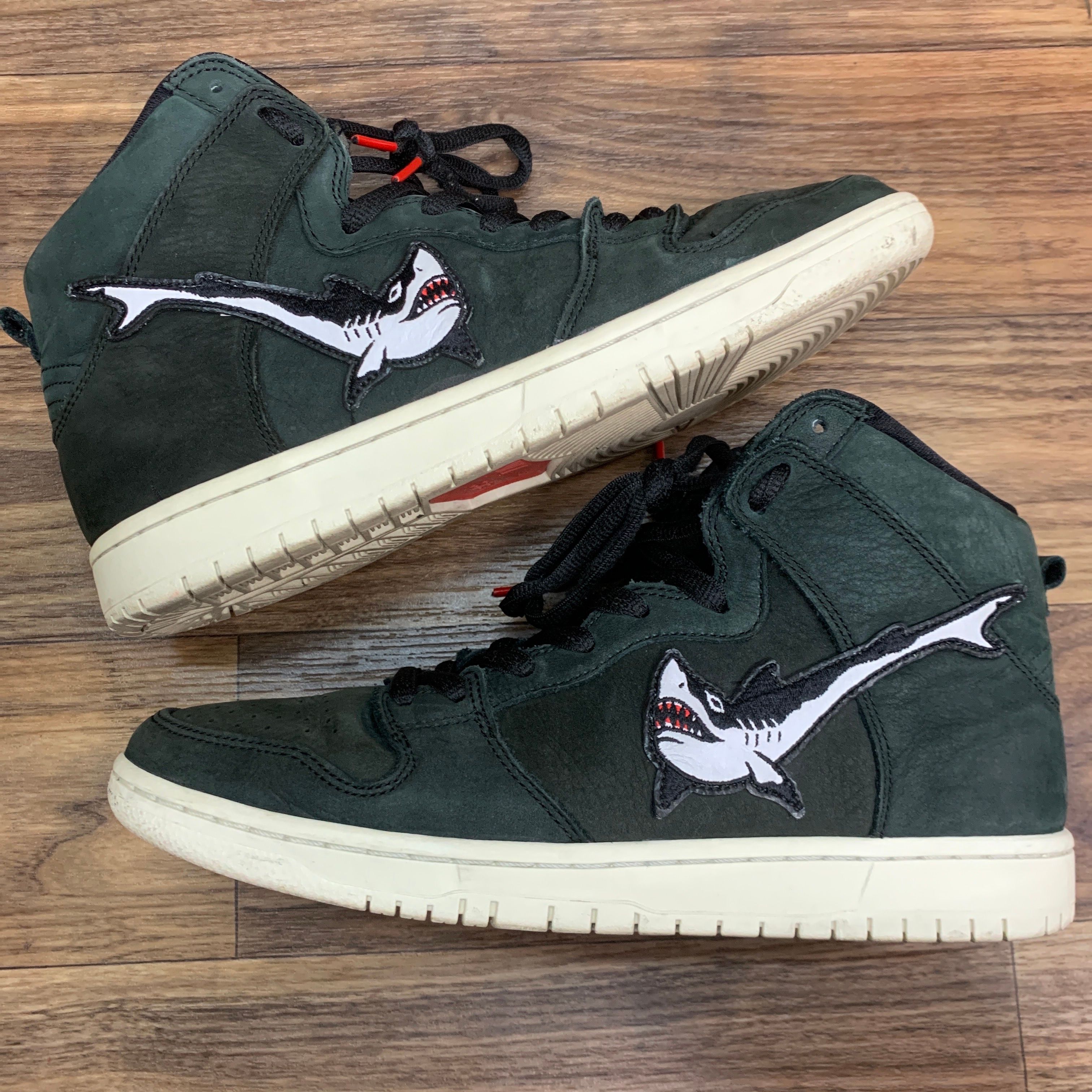 OSKI × Nike SB Shark Dunk High Pro "Black"