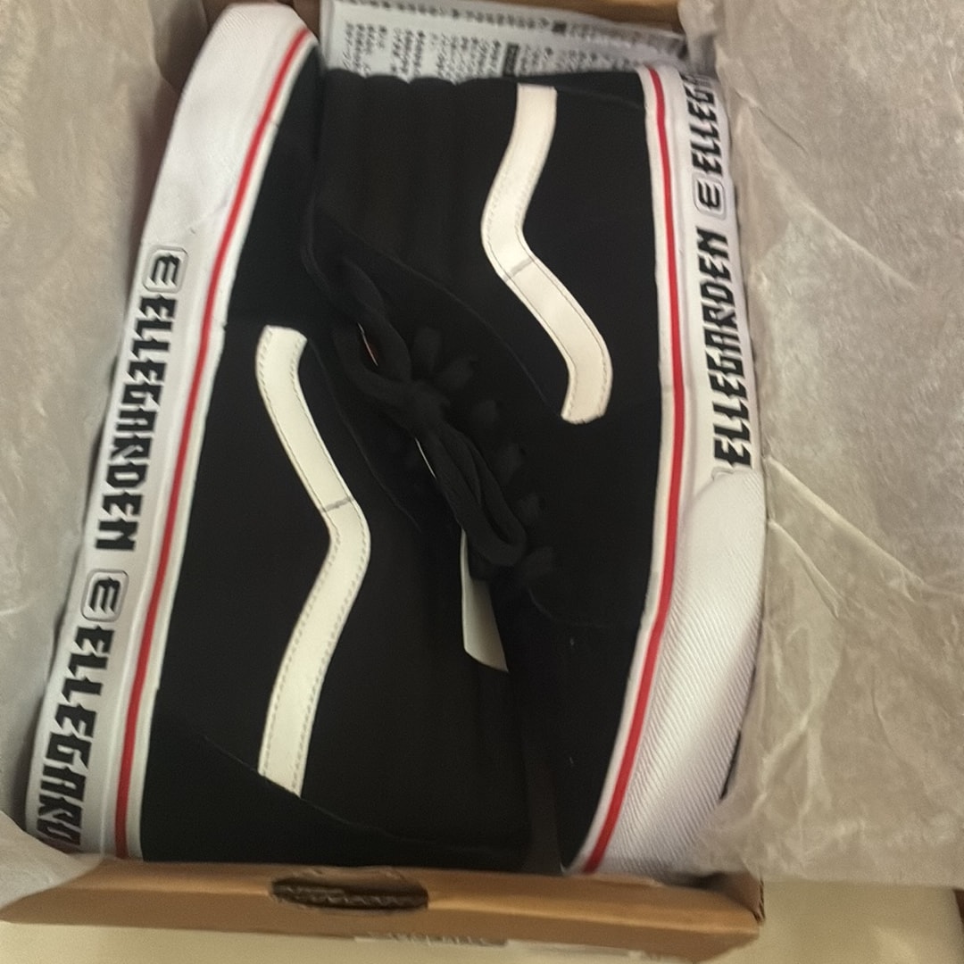 ELLEGARDEN × Vans Sk8-Hi "Black/White/Red" (V38CF ELLE)