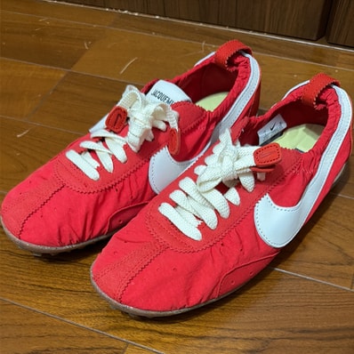 Jacquemus × Nike Women's Moon Shoe SP "University Red"