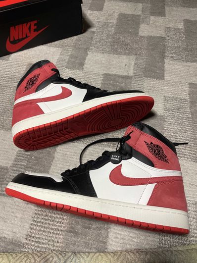 NIKE AIR JORDAN 1 RETRO HIGH "TRACK RED"