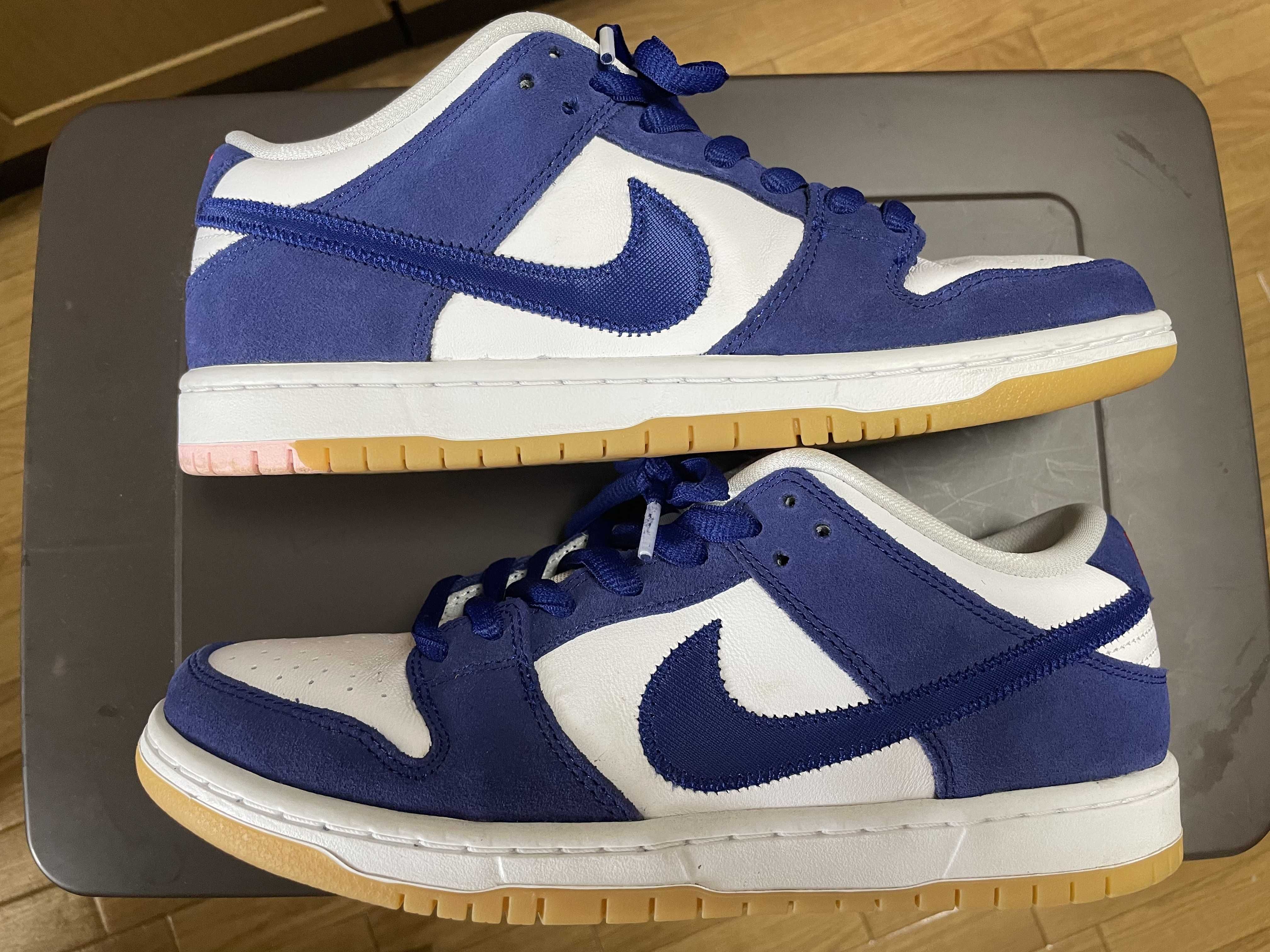Nike SB Dunk Low "Los Angeles Dodgers/Deep Royal Blue"