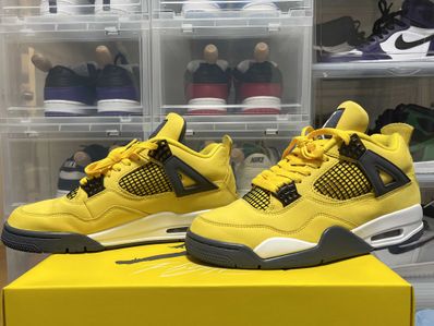 Nike Air Jordan 4 "Tour Yellow"