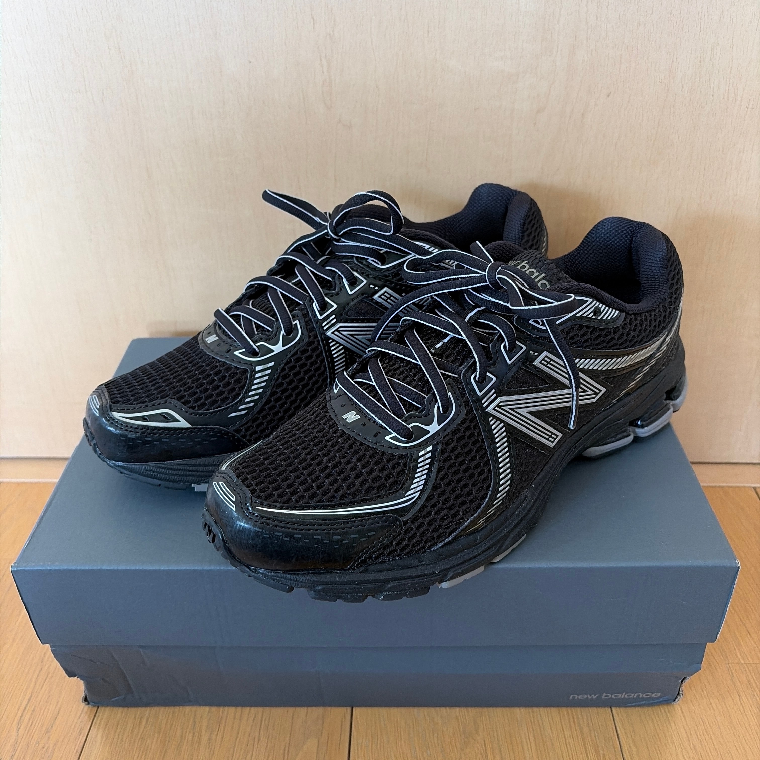 ニューバランス 860V2 "ブラック"