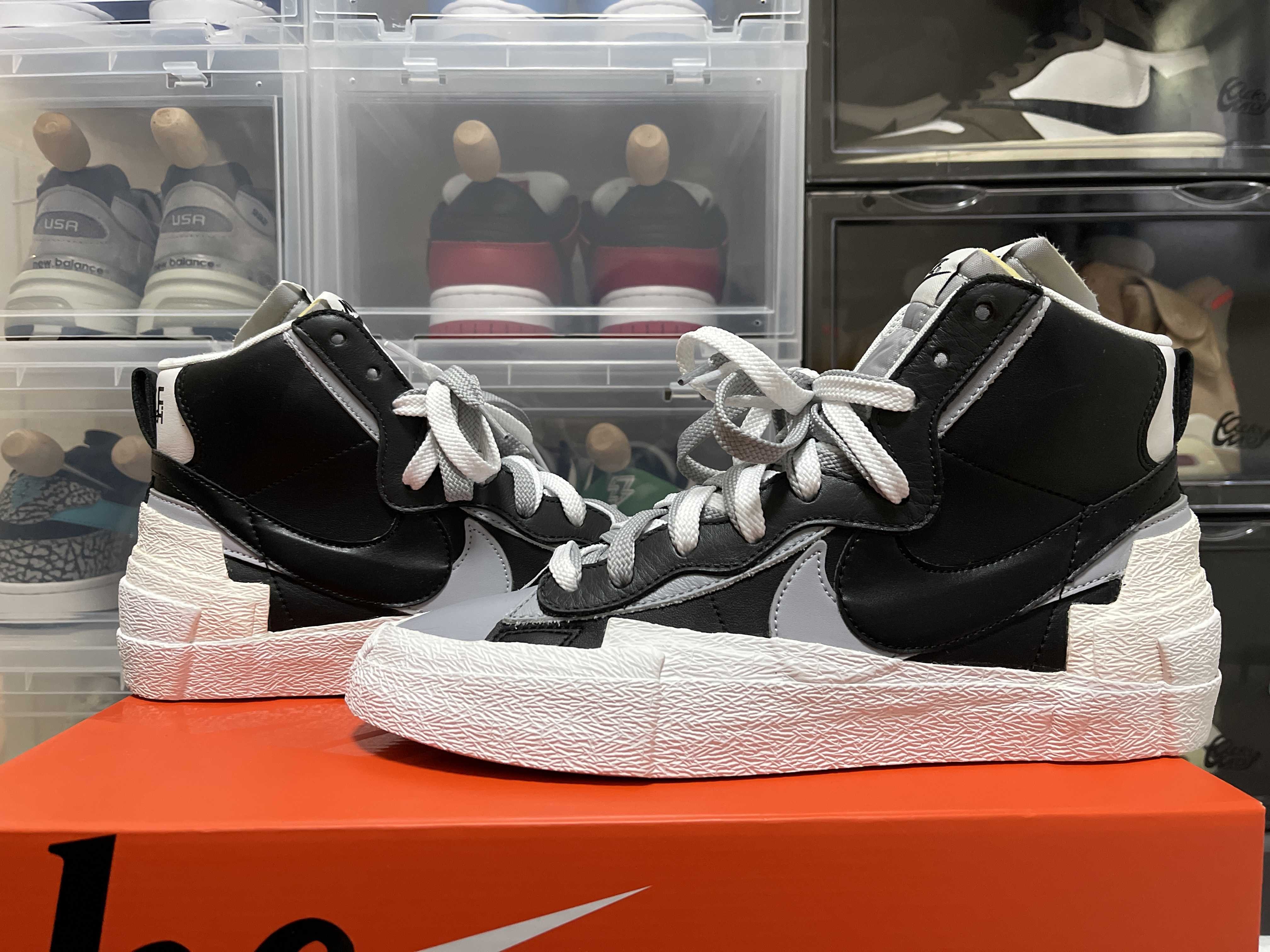 sacai × NIKE BLAZER MID "BLACK/WOLF GREY/WHITE"