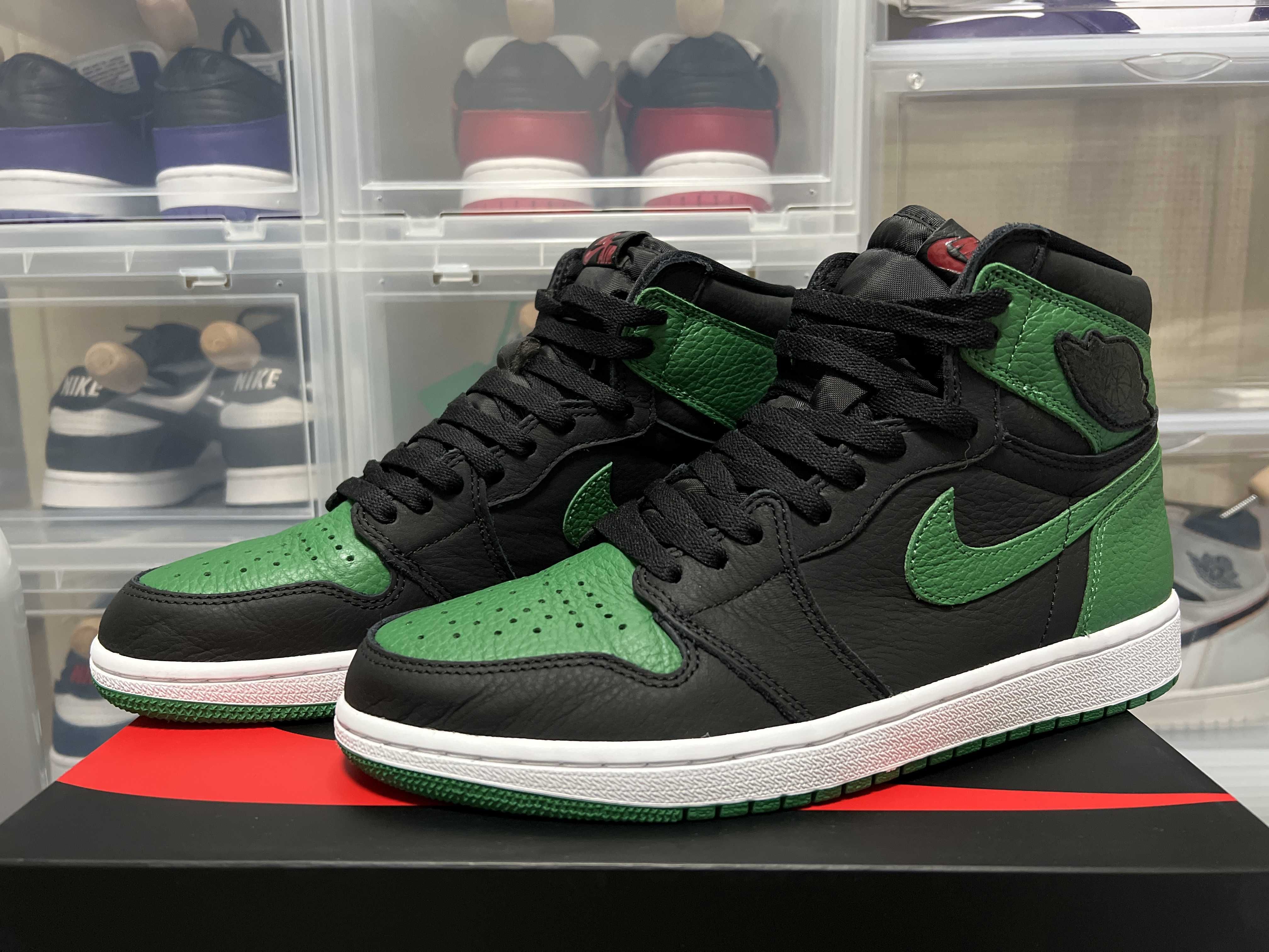 Nike Air Jordan 1 Retro High OG "Black/Pine Green" (2020)      