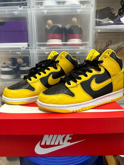 Nike Dunk High "Black/Varsity Maize"