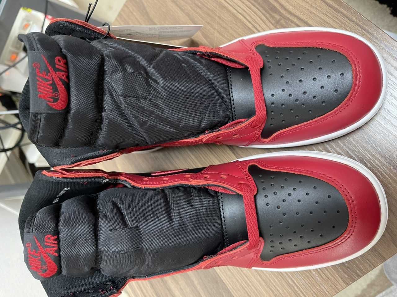 Nike Air Jordan 1 High ’85 "Varsity Red"