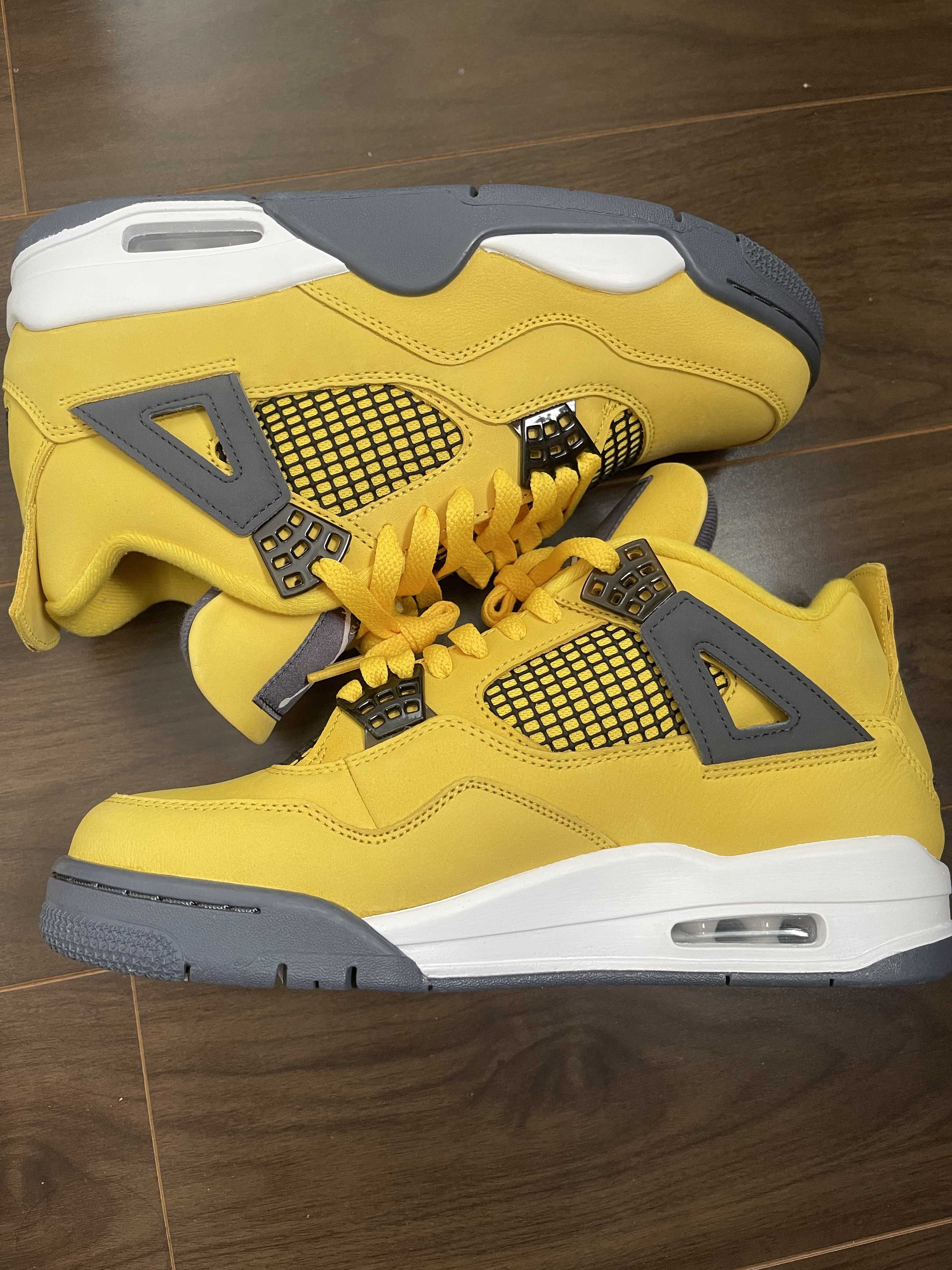Nike Air Jordan 4 "Tour Yellow"