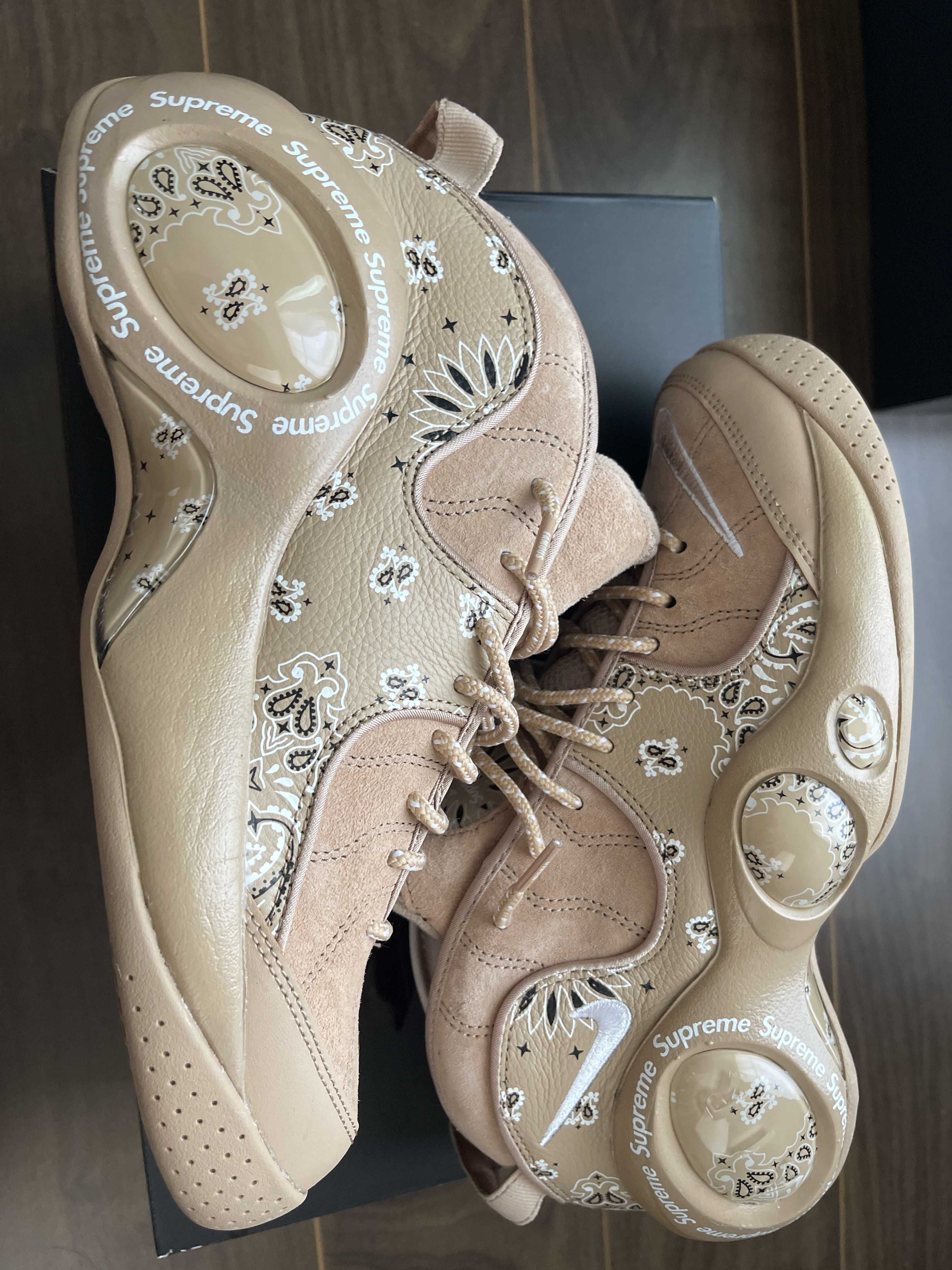 Supreme × Nike Air Zoom Flight 95 SP "Hemp/White"