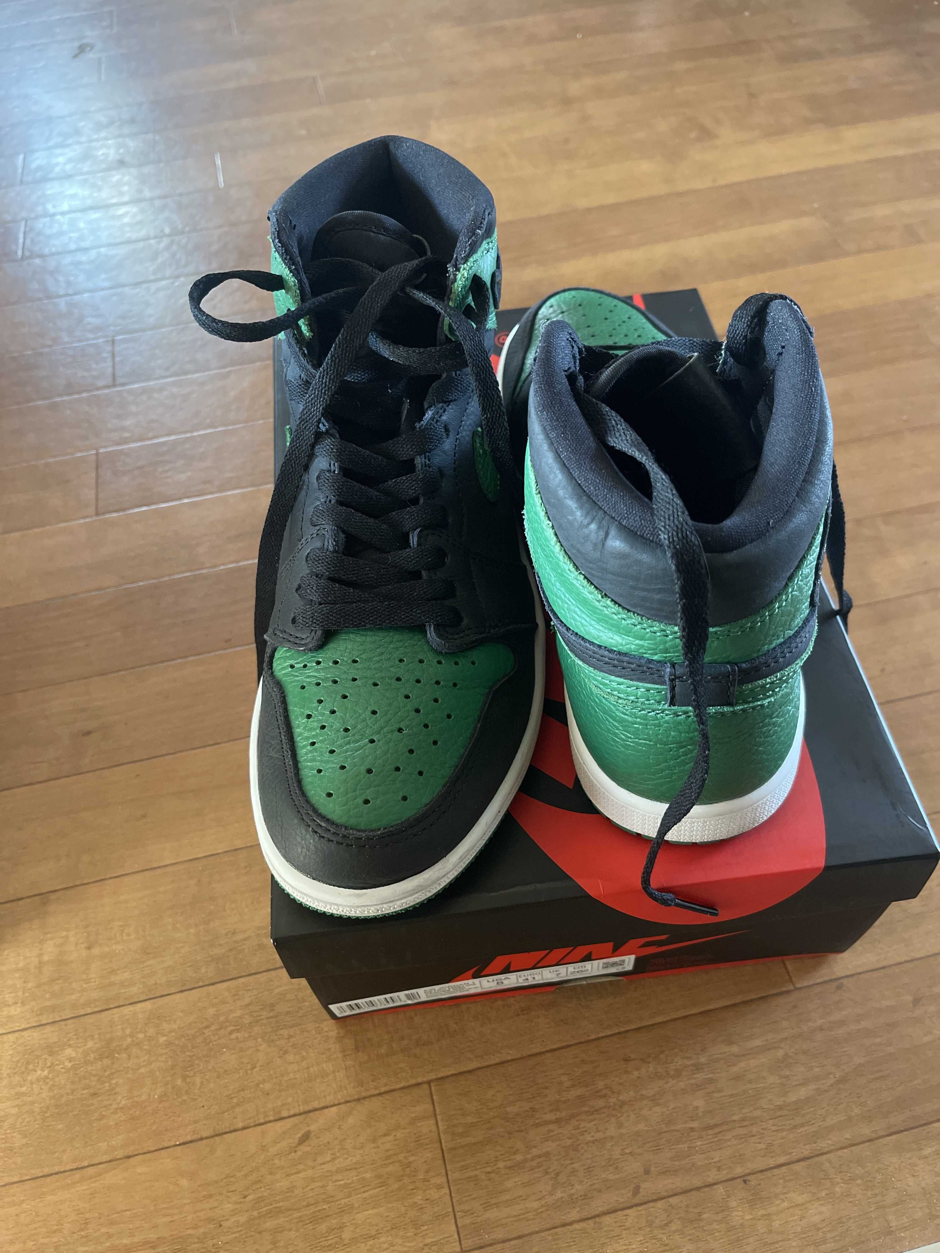 Nike Air Jordan 1 Retro High OG "Black/Pine Green" (2020)      