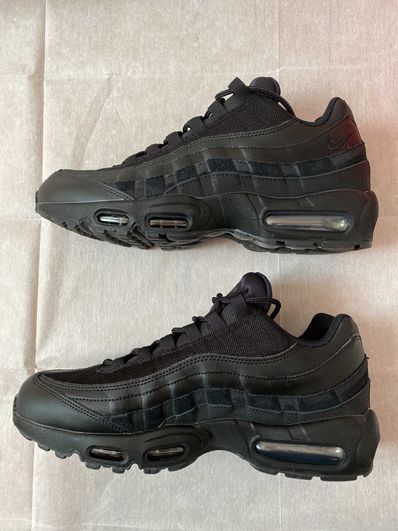 Nike Air Max 95 Essential "Black/Dark Grey/Black"