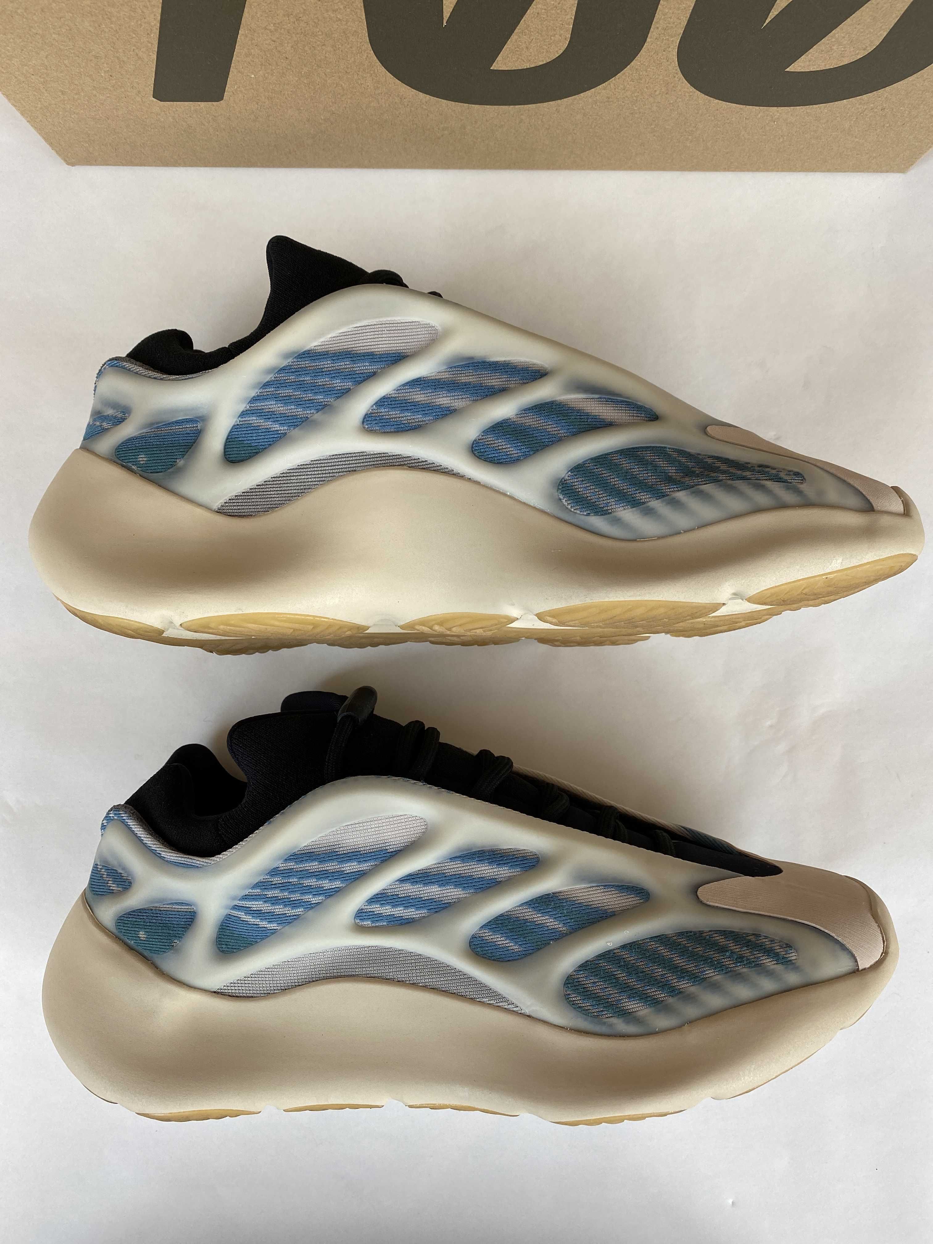 adidas YEEZY 700V3 "Kyanite"
