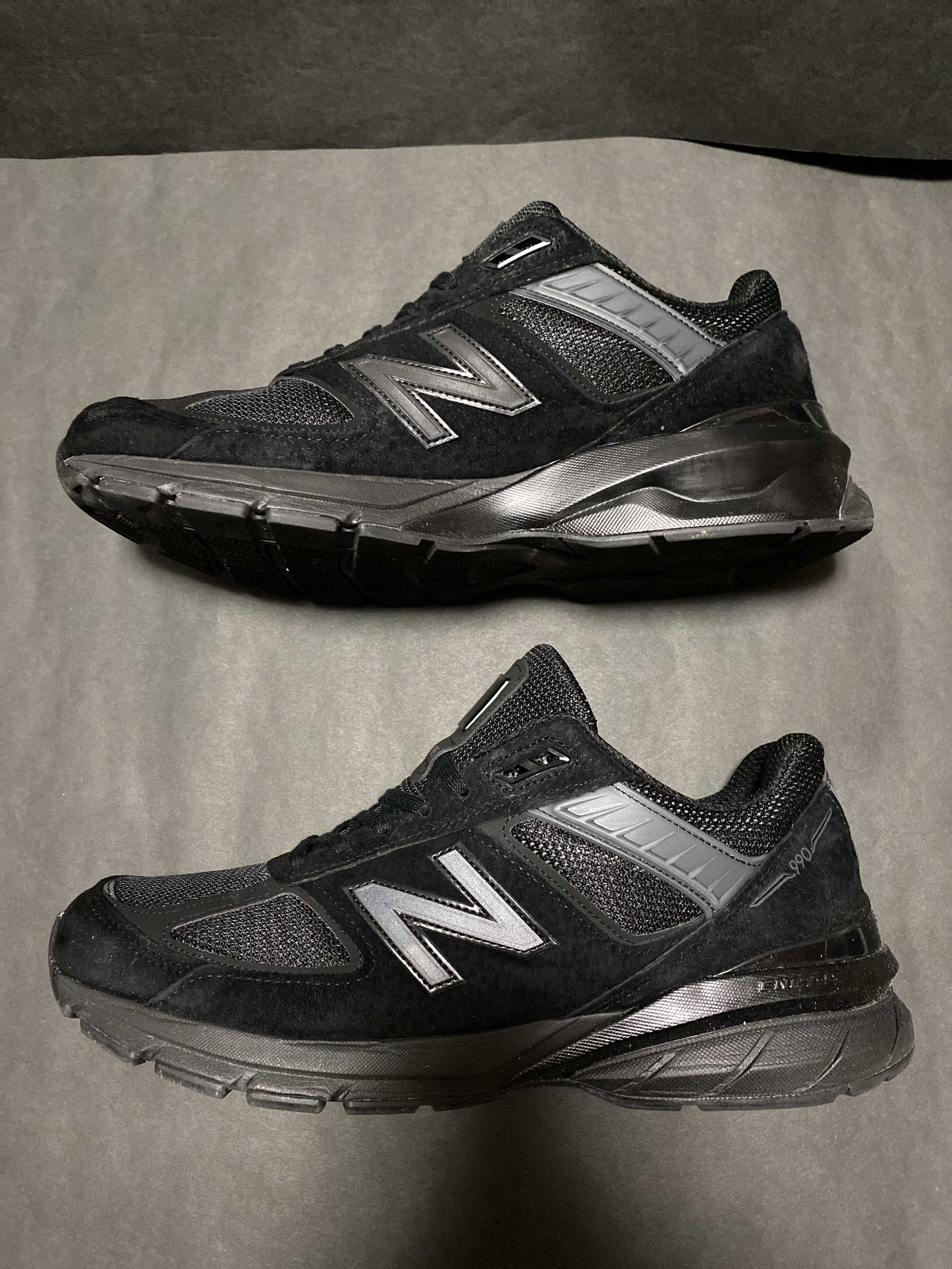 New Balance 990V5