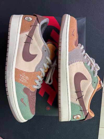 Zion Williamson × Nike Air Jordan 1 Low OG "Flax and Oil Green"