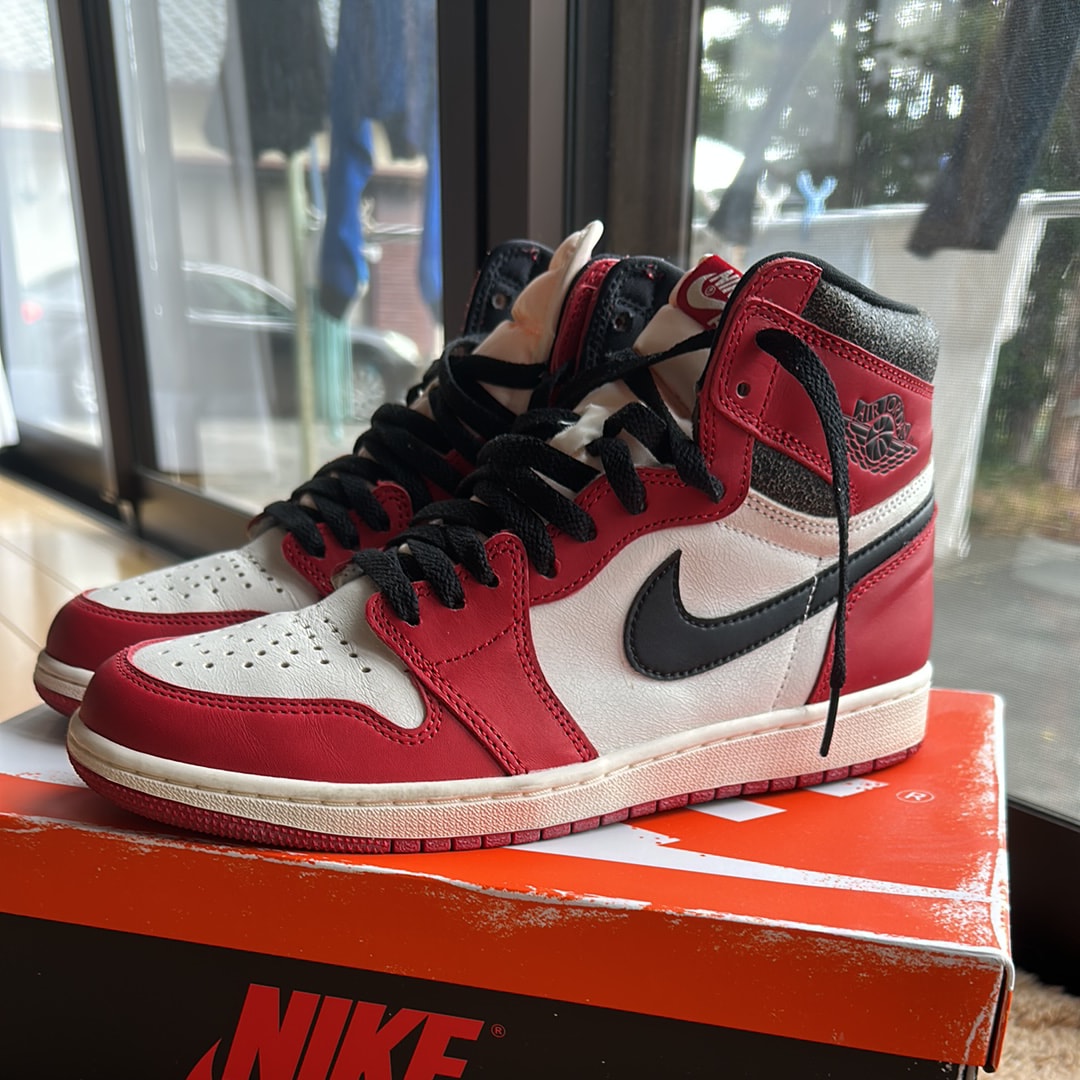 Nike Air Jordan 1 High OG "Lost & Found/Chicago"