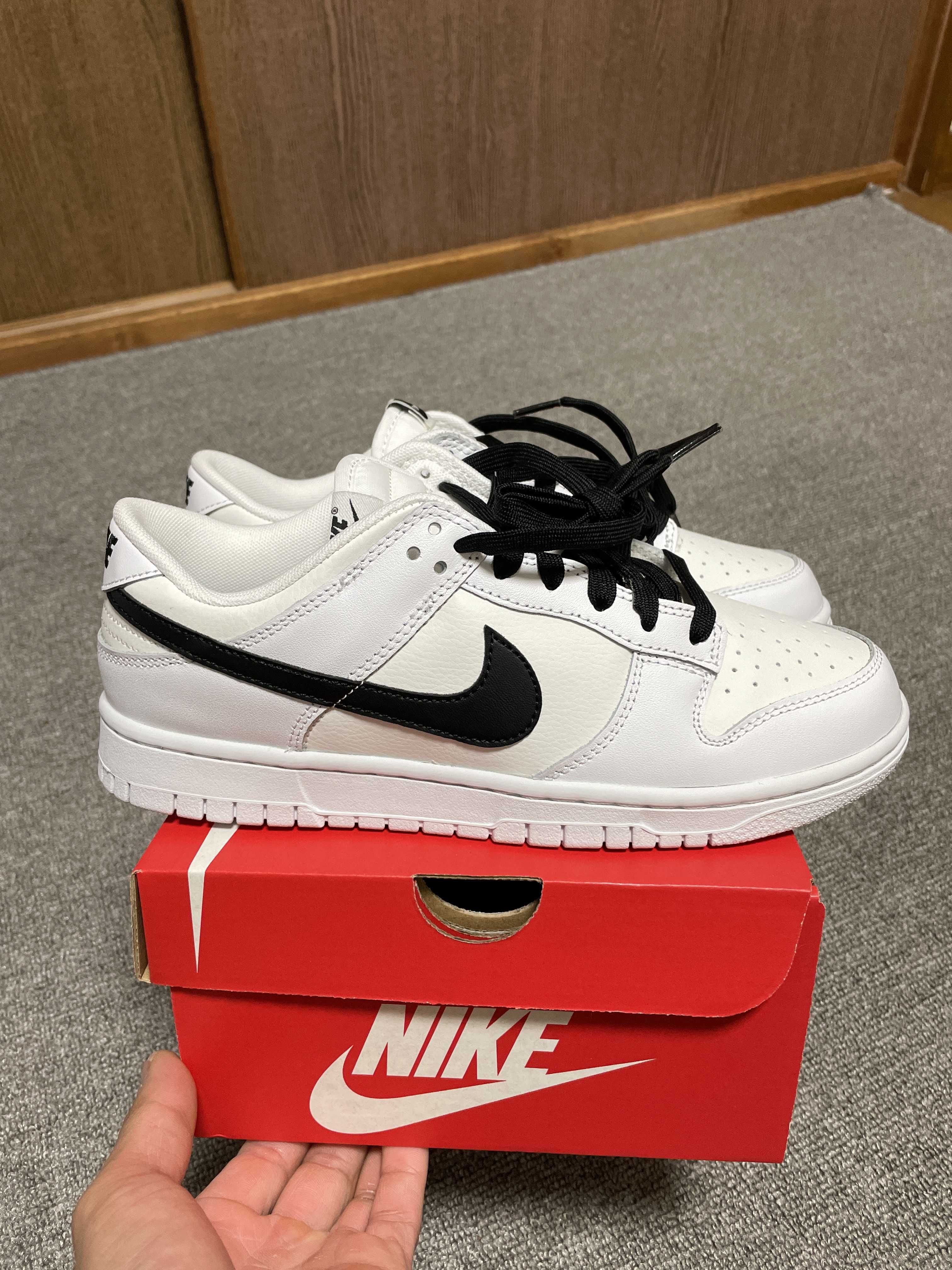 Nike Dunk Low "Black/White"