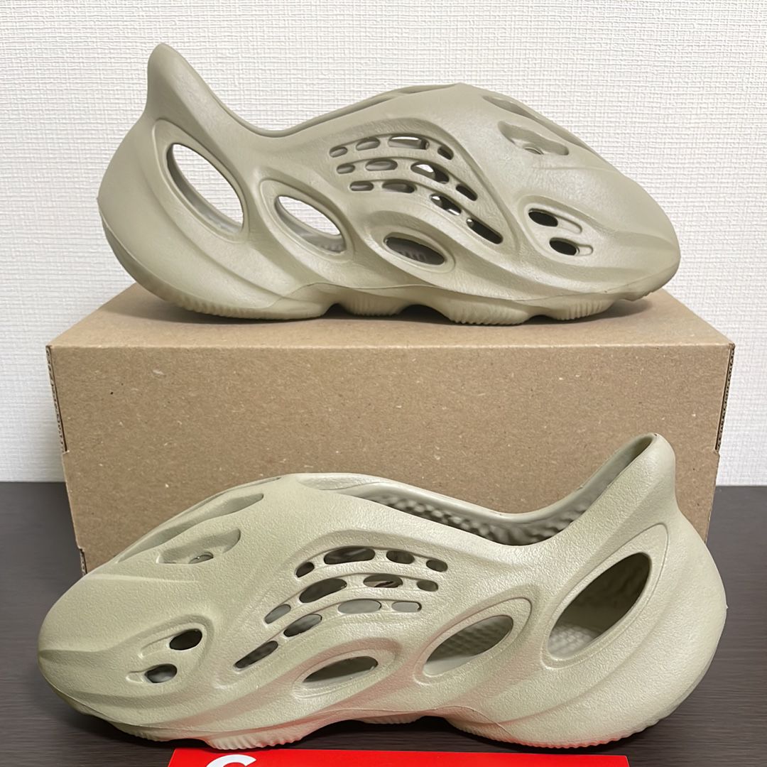 adidas YEEZY Foam Runner "Stone Salt"