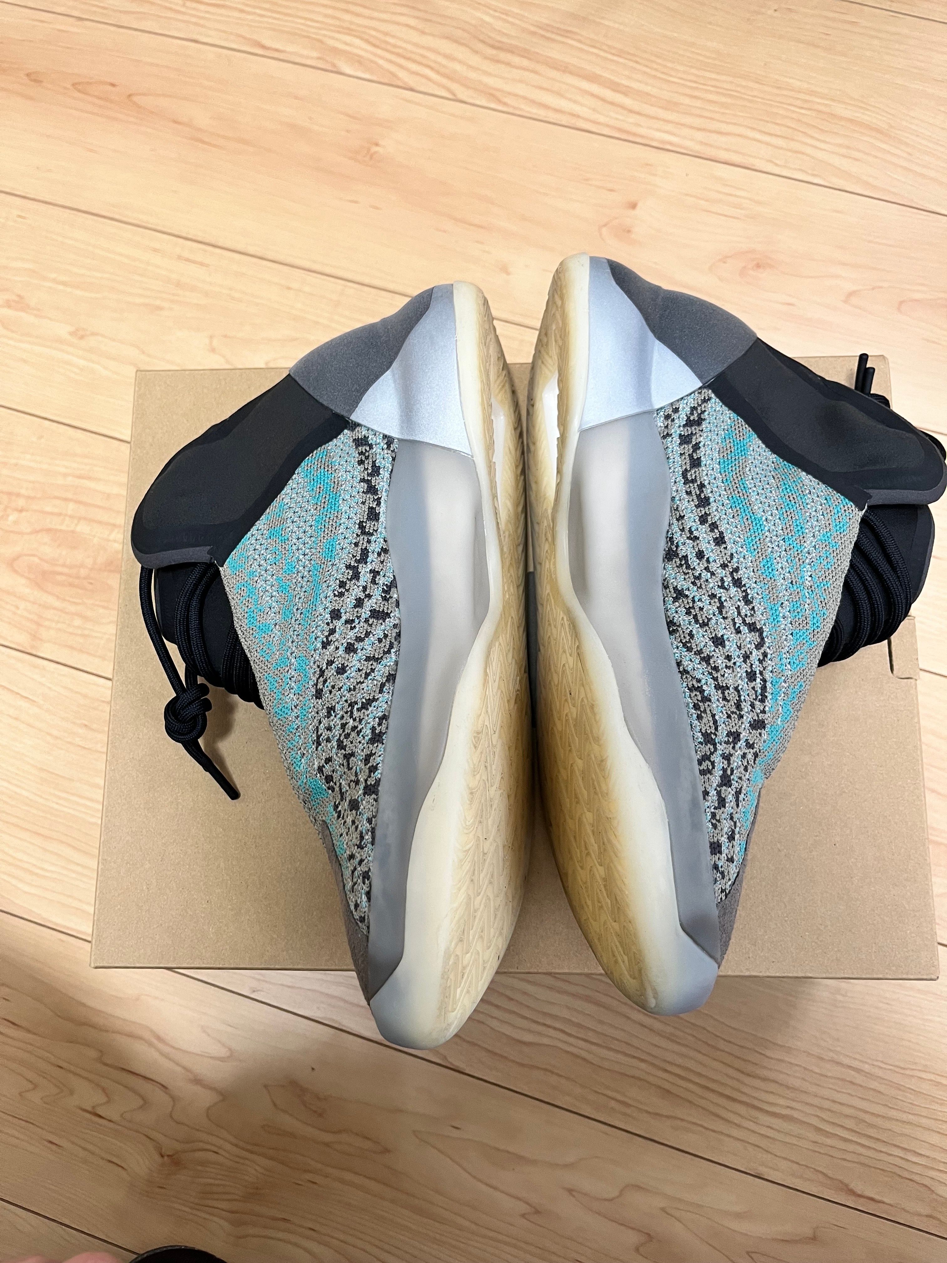 adidas YEEZY Quantum "Teal Blue"