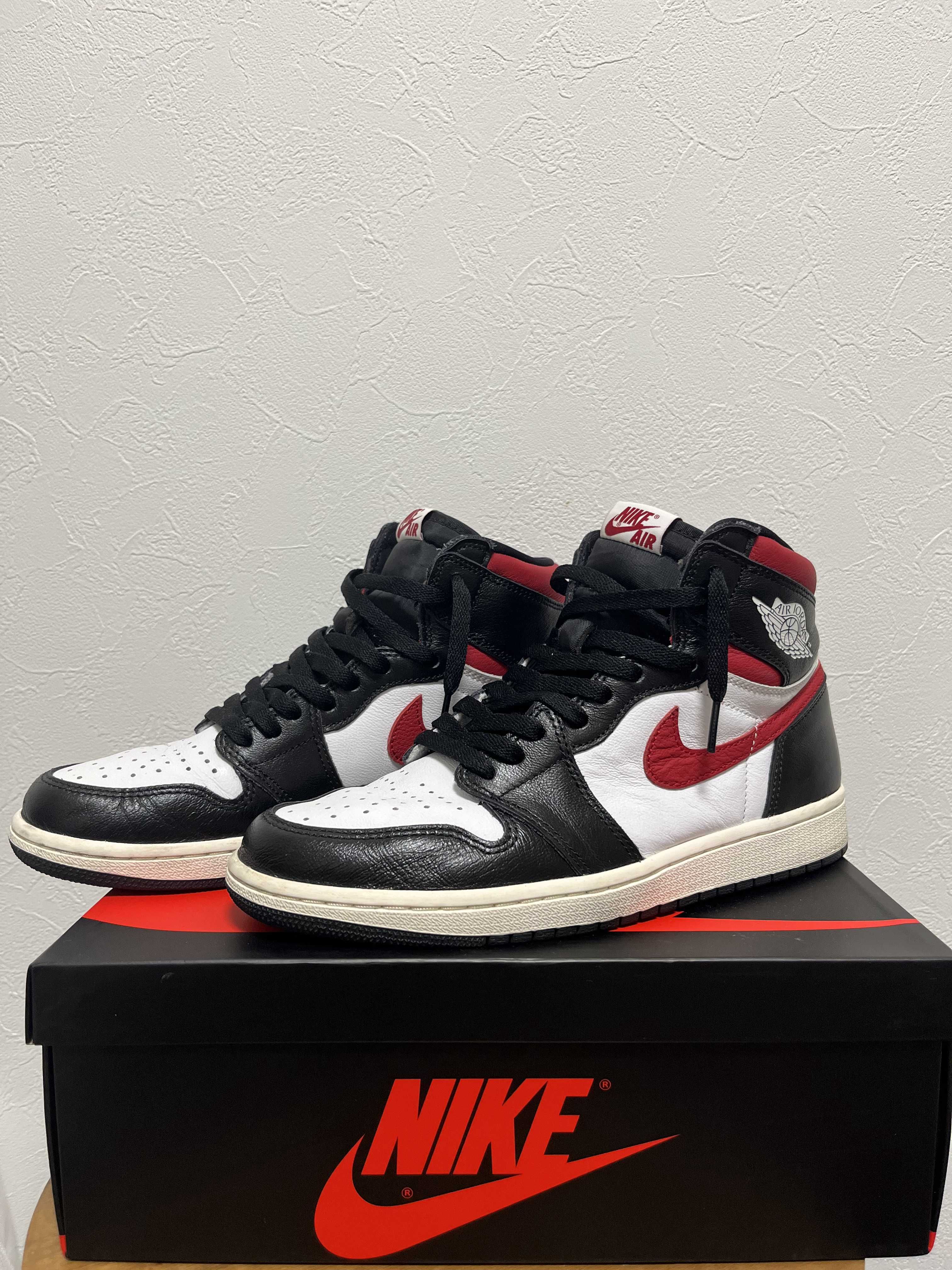 Nike Air Jordan 1 Retro High "Black/White/Sail/Gym Red"    