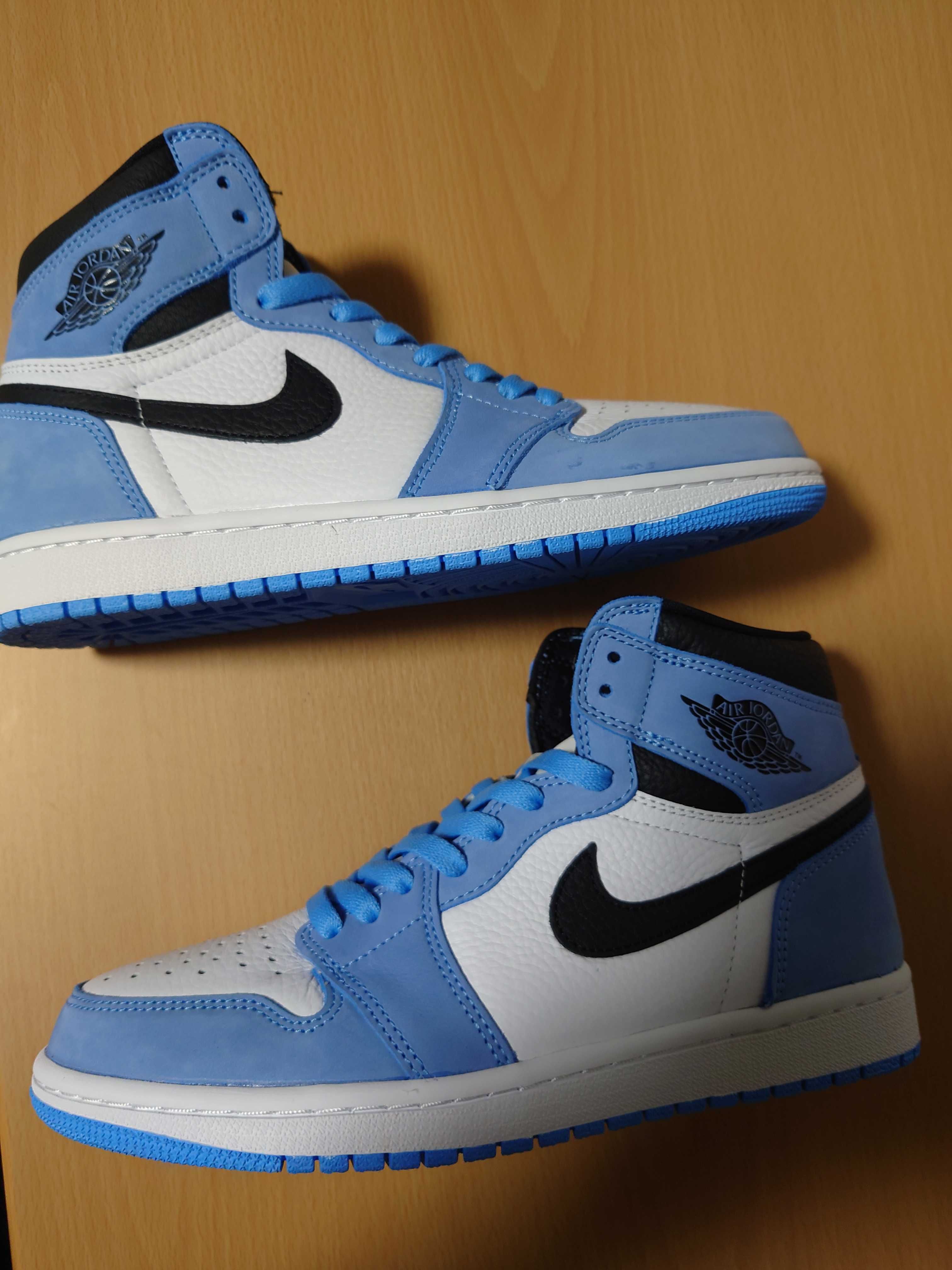 Nike Air Jordan 1 High OG "University Blue"