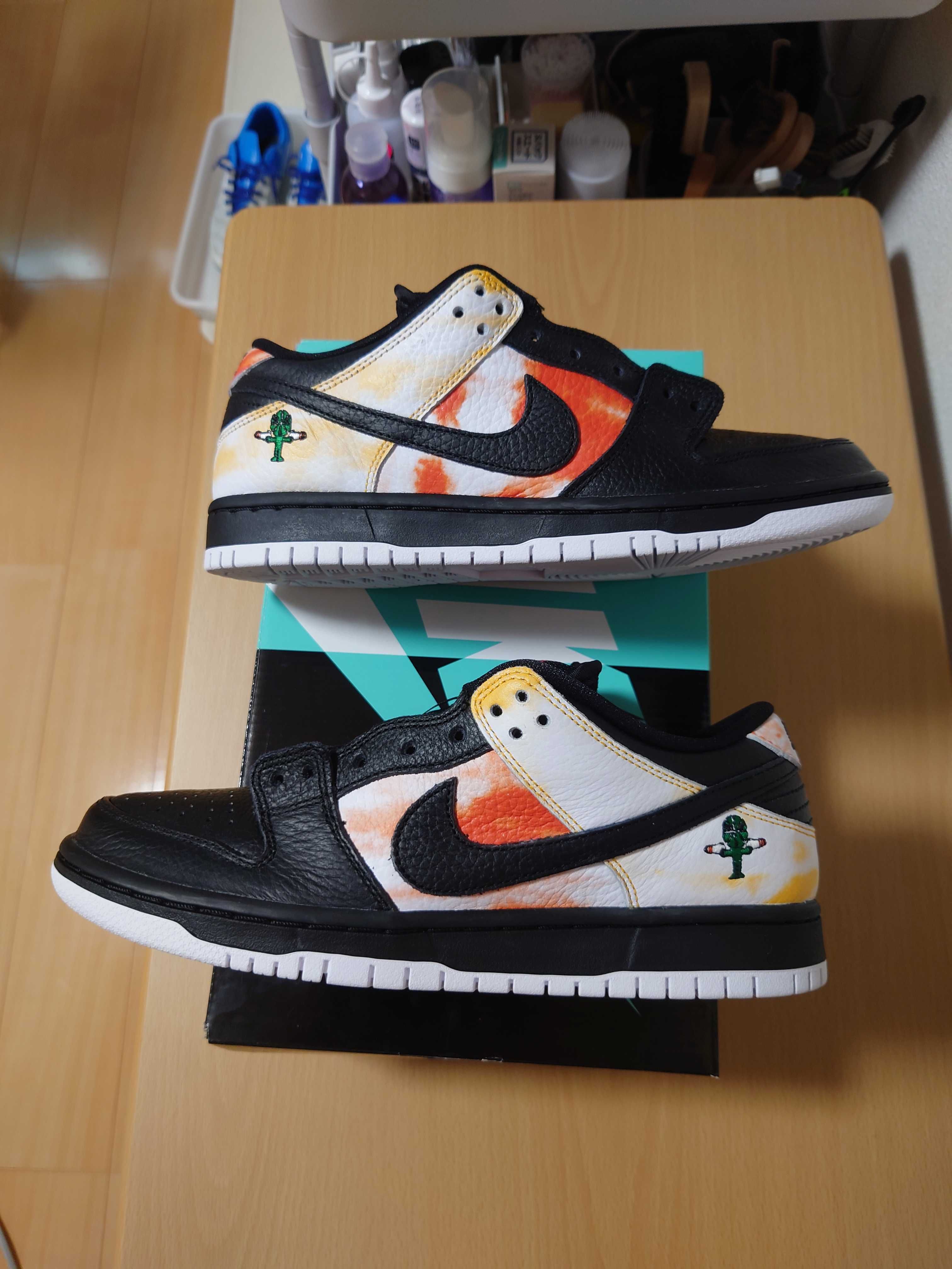 Nike SB Dunk Low "Raygun Tie-Dye/Black"