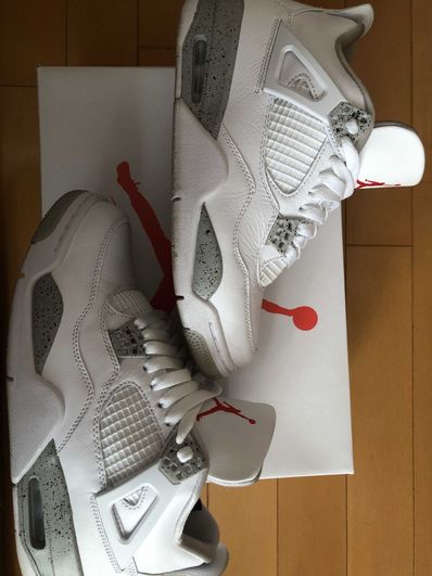 Nike Air Jordan 4 "Tech White"