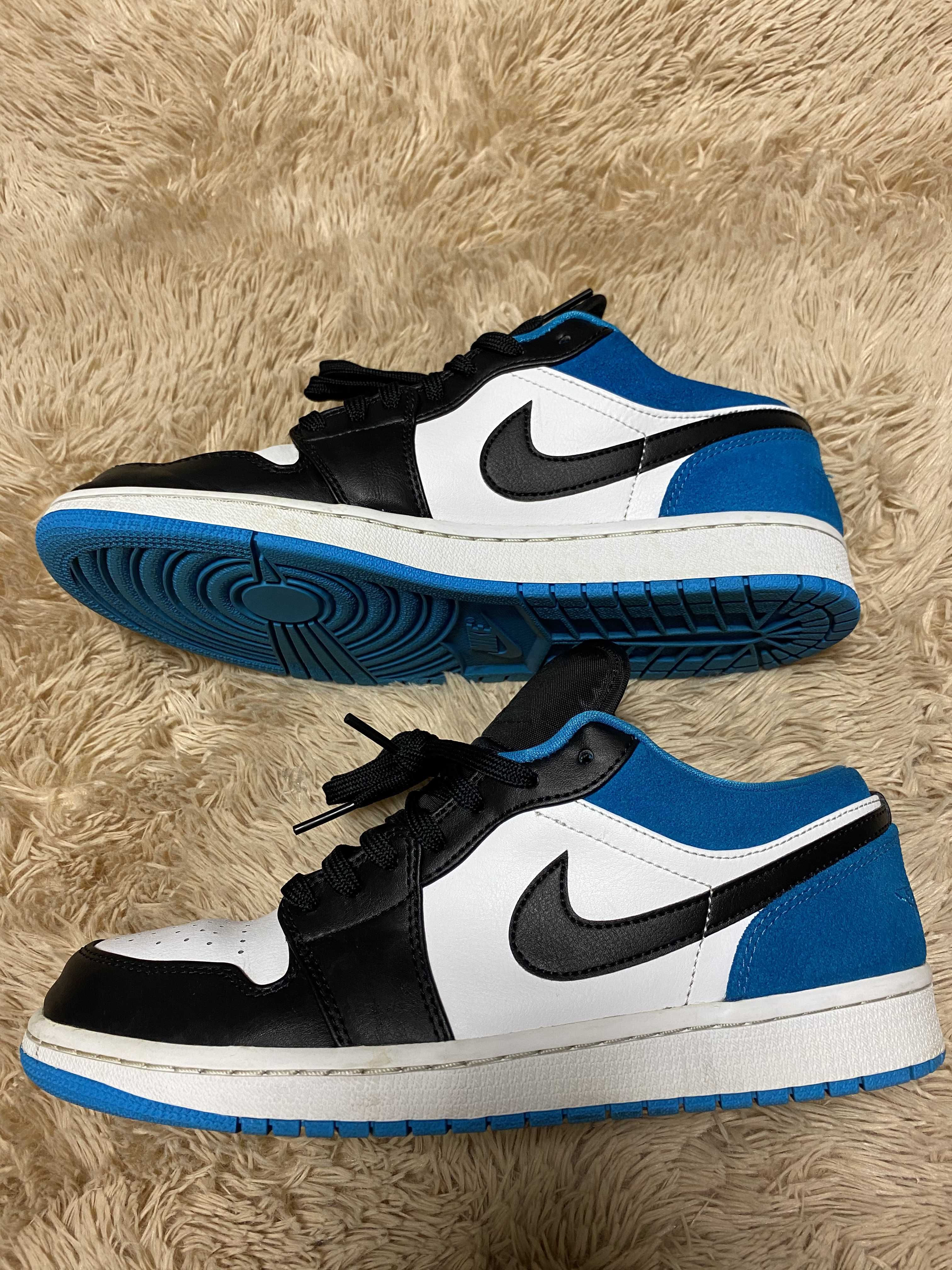 Nike Air Jordan 1 Low SE "Black/Laser Blue/White"