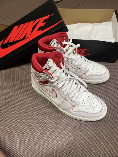 Nike Air Jordan 1 Retro High OG "Sail/University Red"