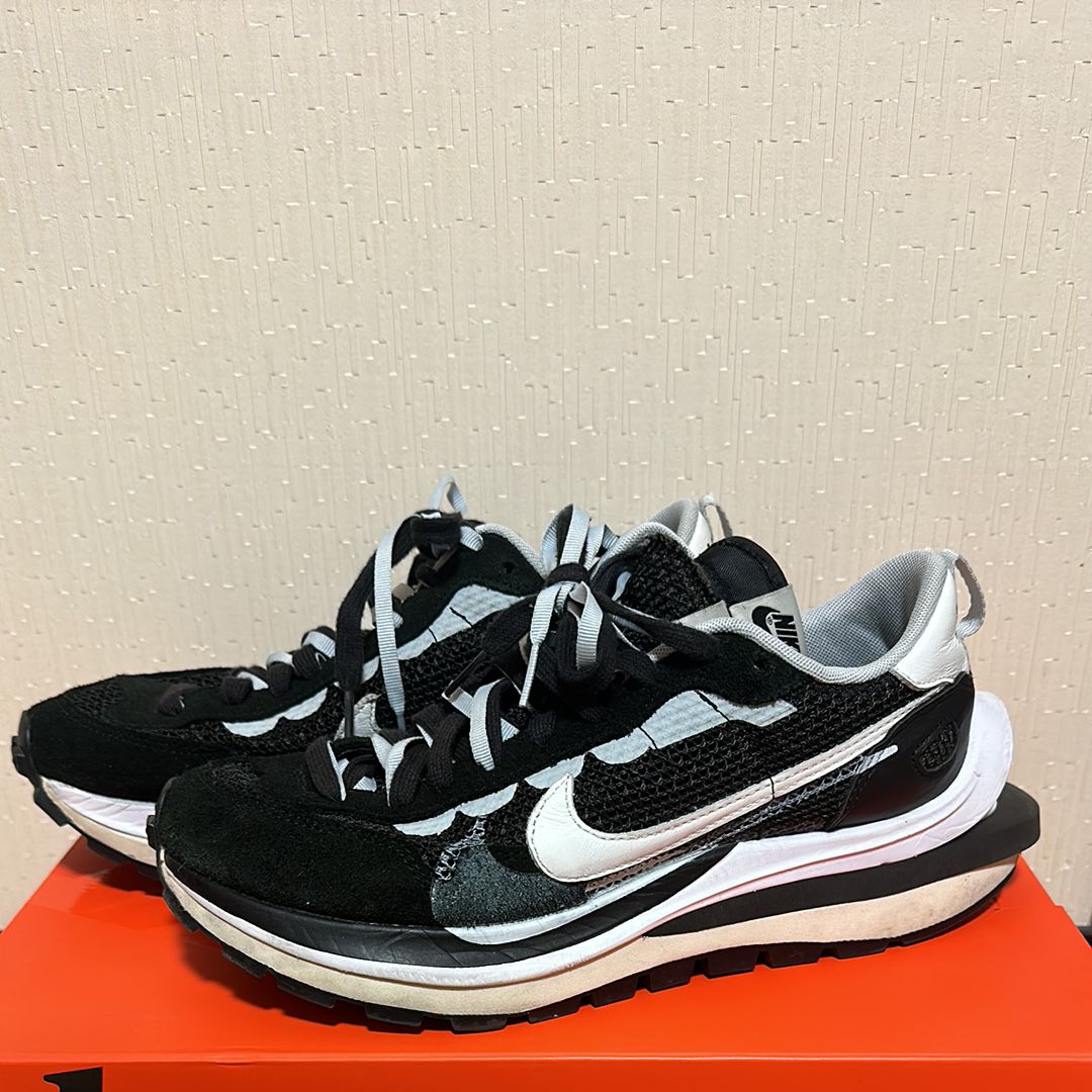 sacai × Nike Vapor Waffle "Black and White"