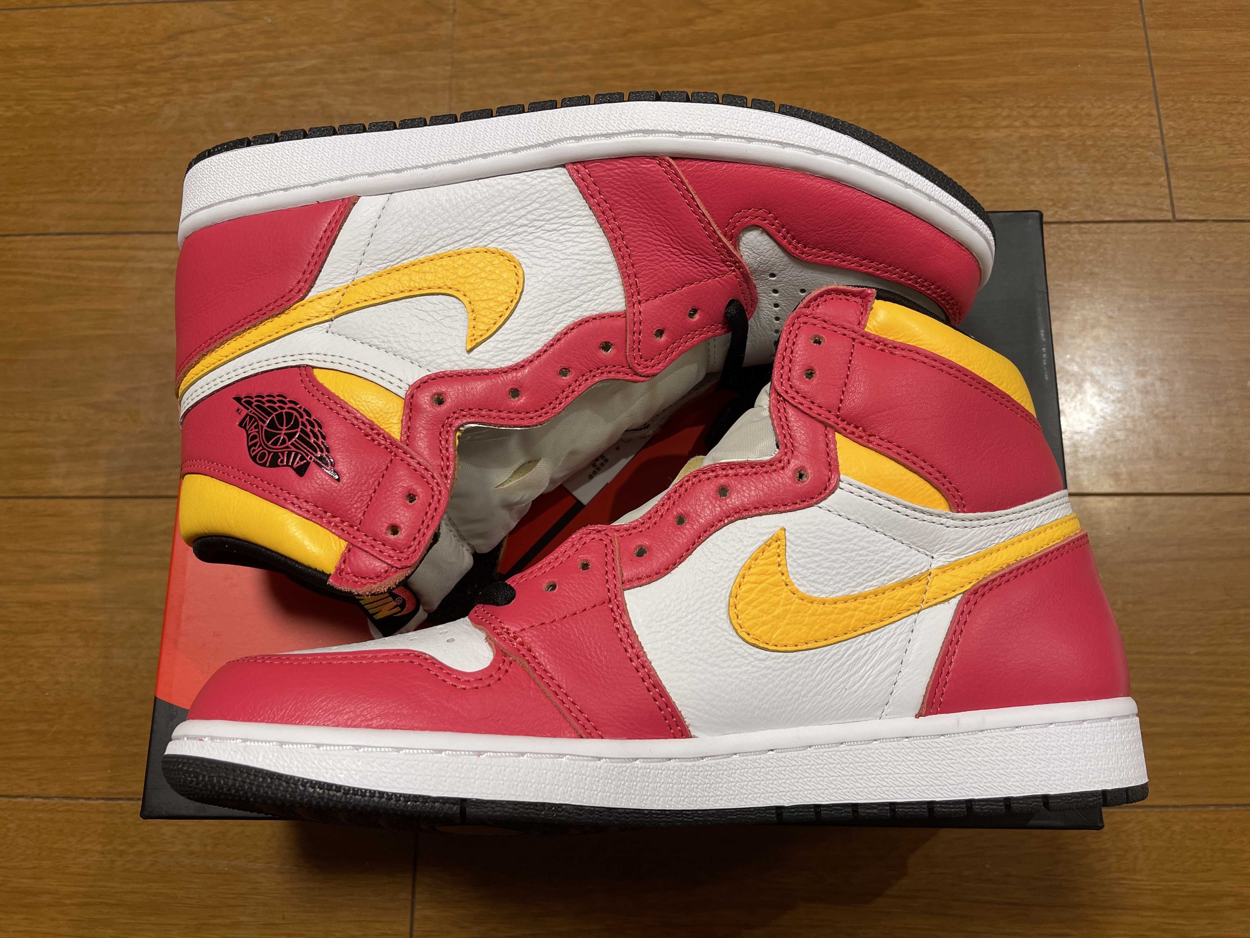 Nike Air Jordan 1 High OG "Light Fusion Red"