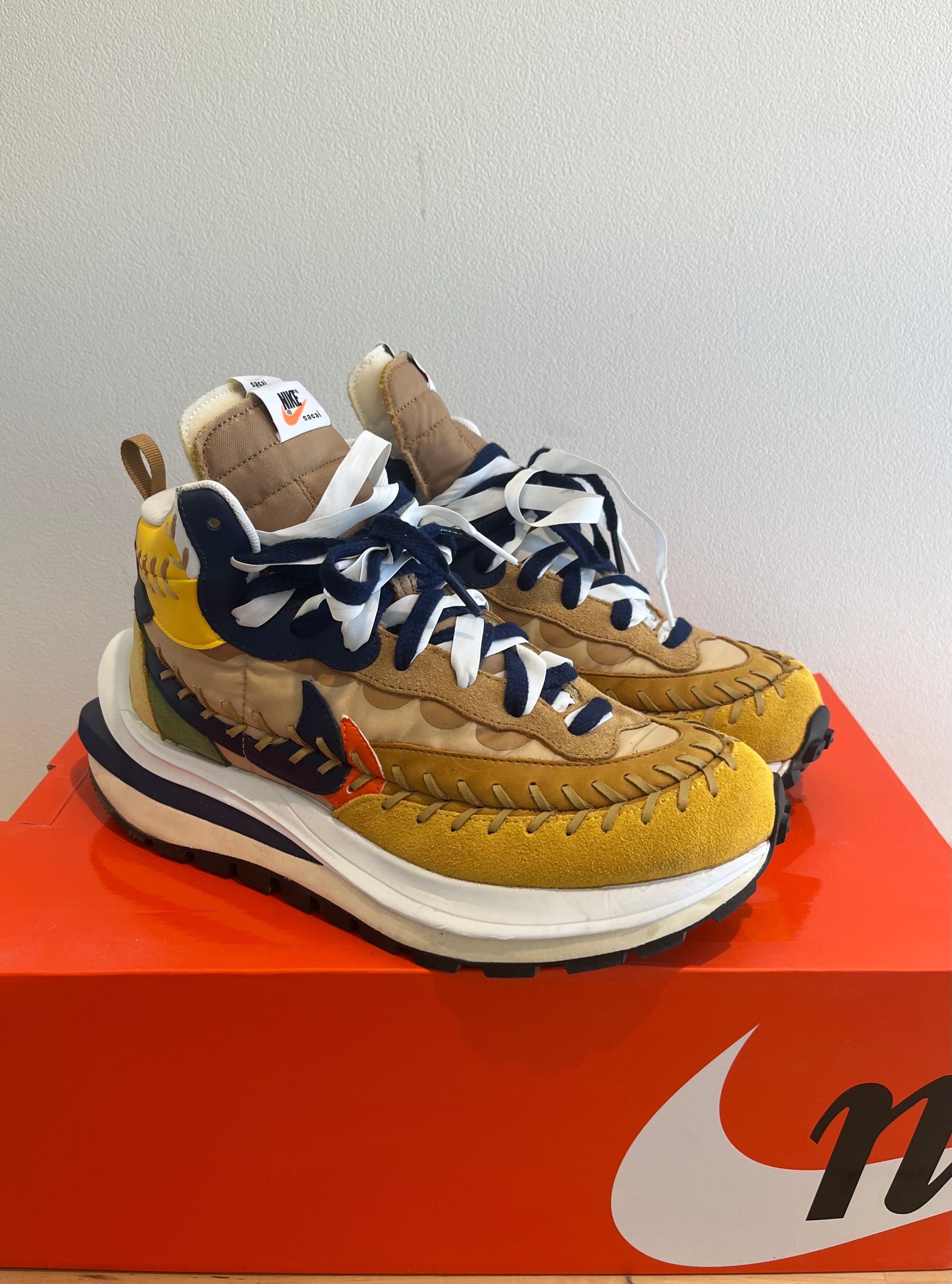 Jean-Paul Gaultier × sacai × Nike VaporWaffle "Sesame/Multi Color"