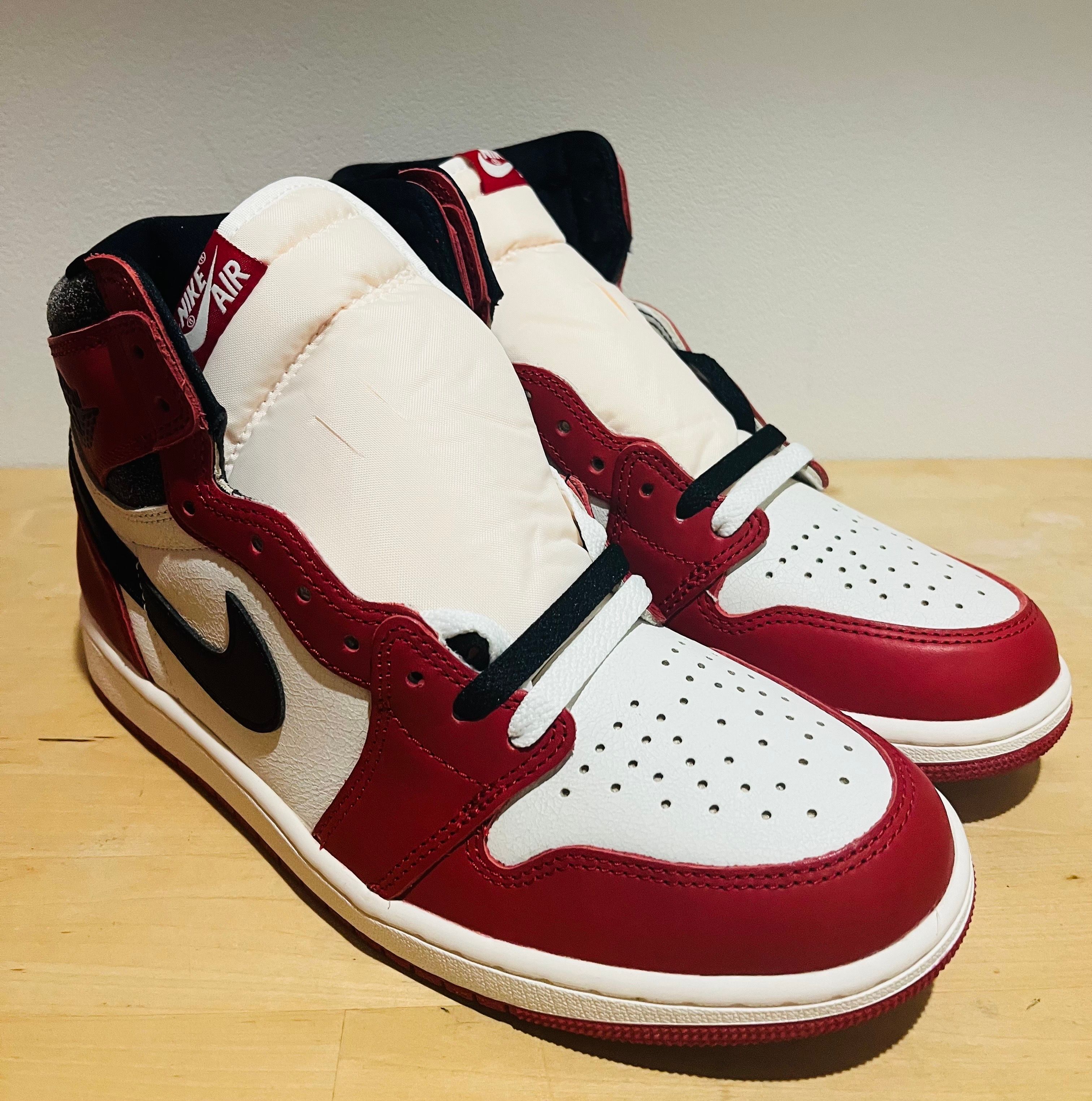 Nike Air Jordan 1 High OG "Lost & Found/Chicago"