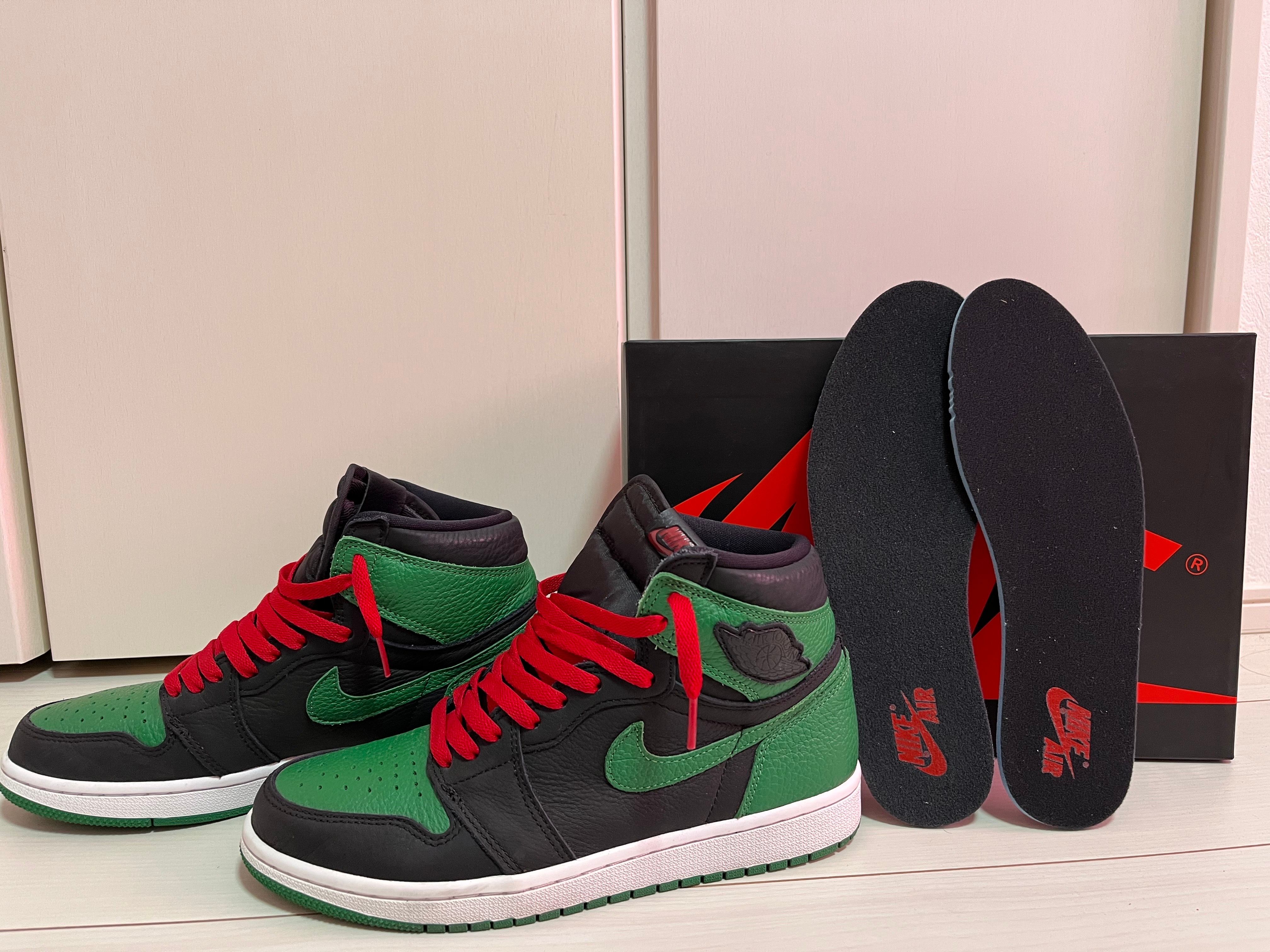 Nike Air Jordan 1 Retro High OG "Black/Pine Green" (2020)