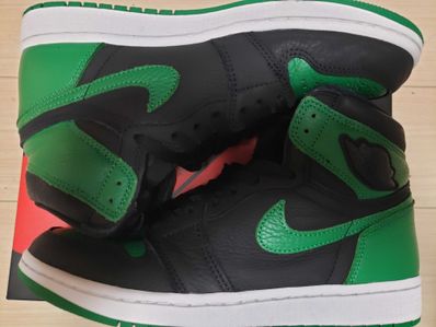 Nike Air Jordan 1 Retro High OG "Black/Pine Green" (2020)