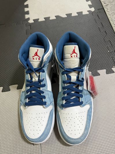 Nike Air Jordan 1 Mid SE "White/Hyper Royal/Red"