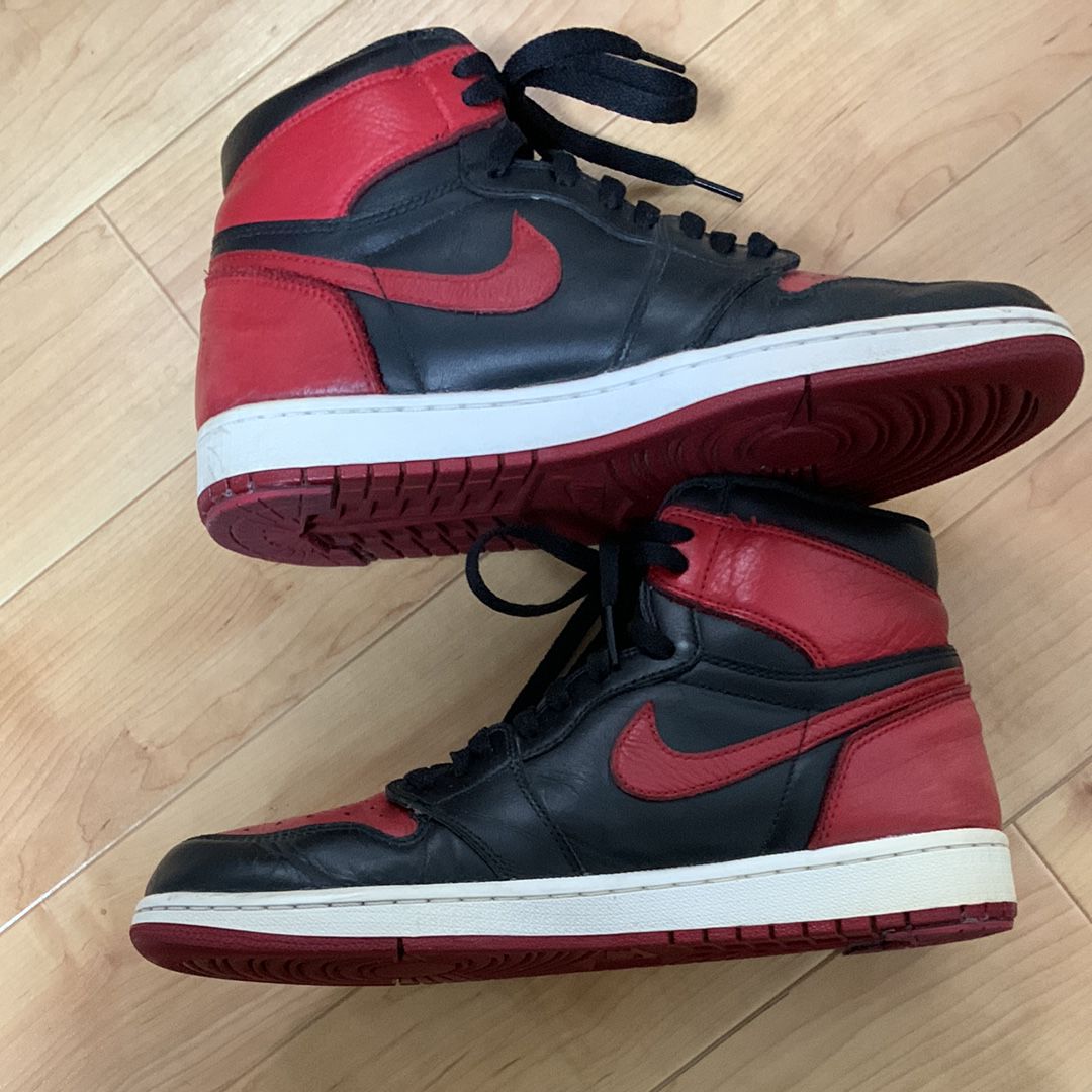 Nike Air Jordan 1 Retro High OG "Bred/Banned" (2016)