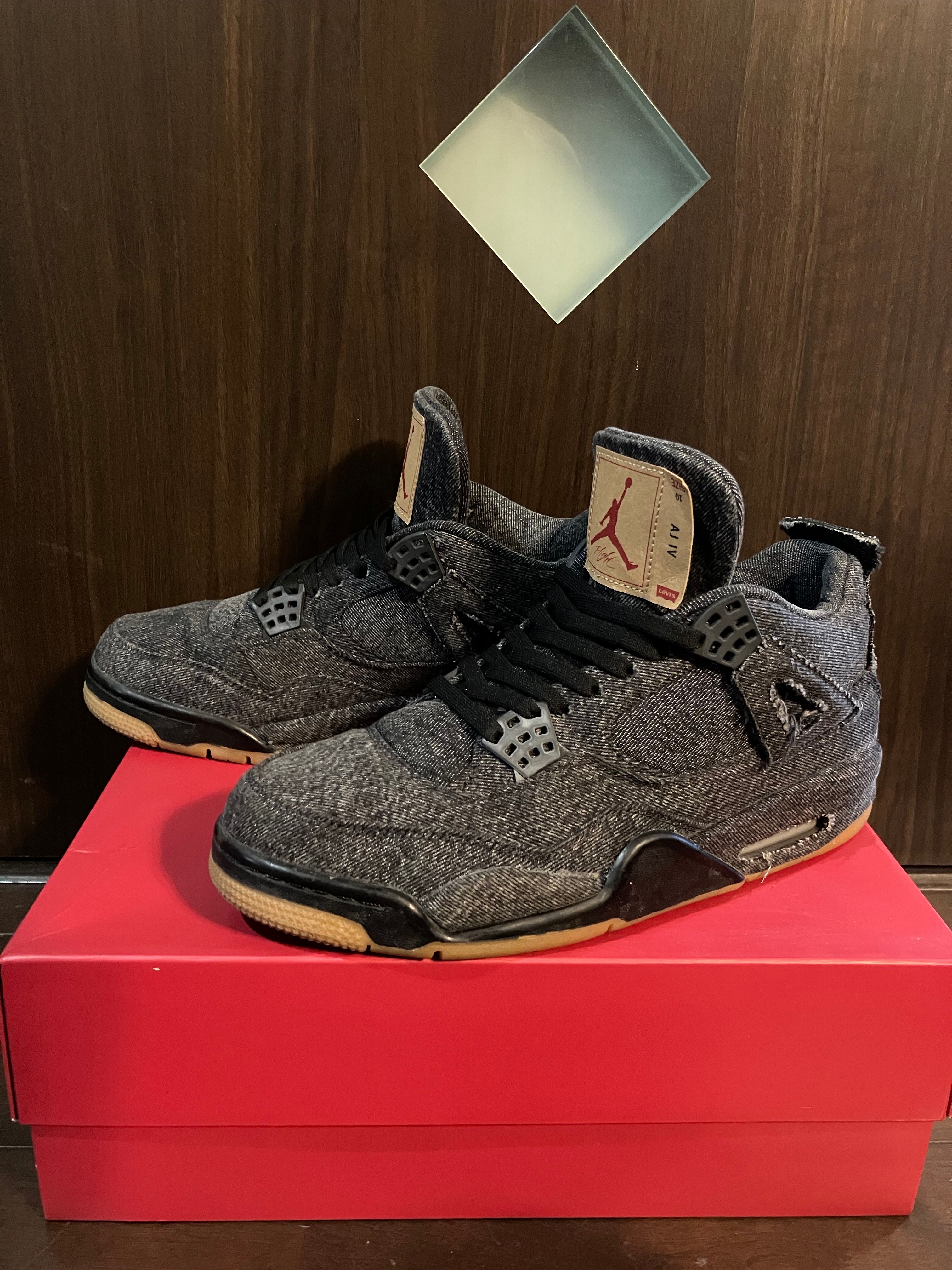 Nike × Levi's Air Jordan 4 "Black Denim" (Tag: ®)