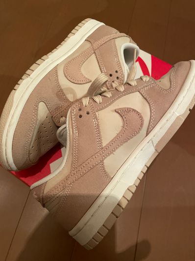 Nike Women's Dunk Low SE "Sanddrift"