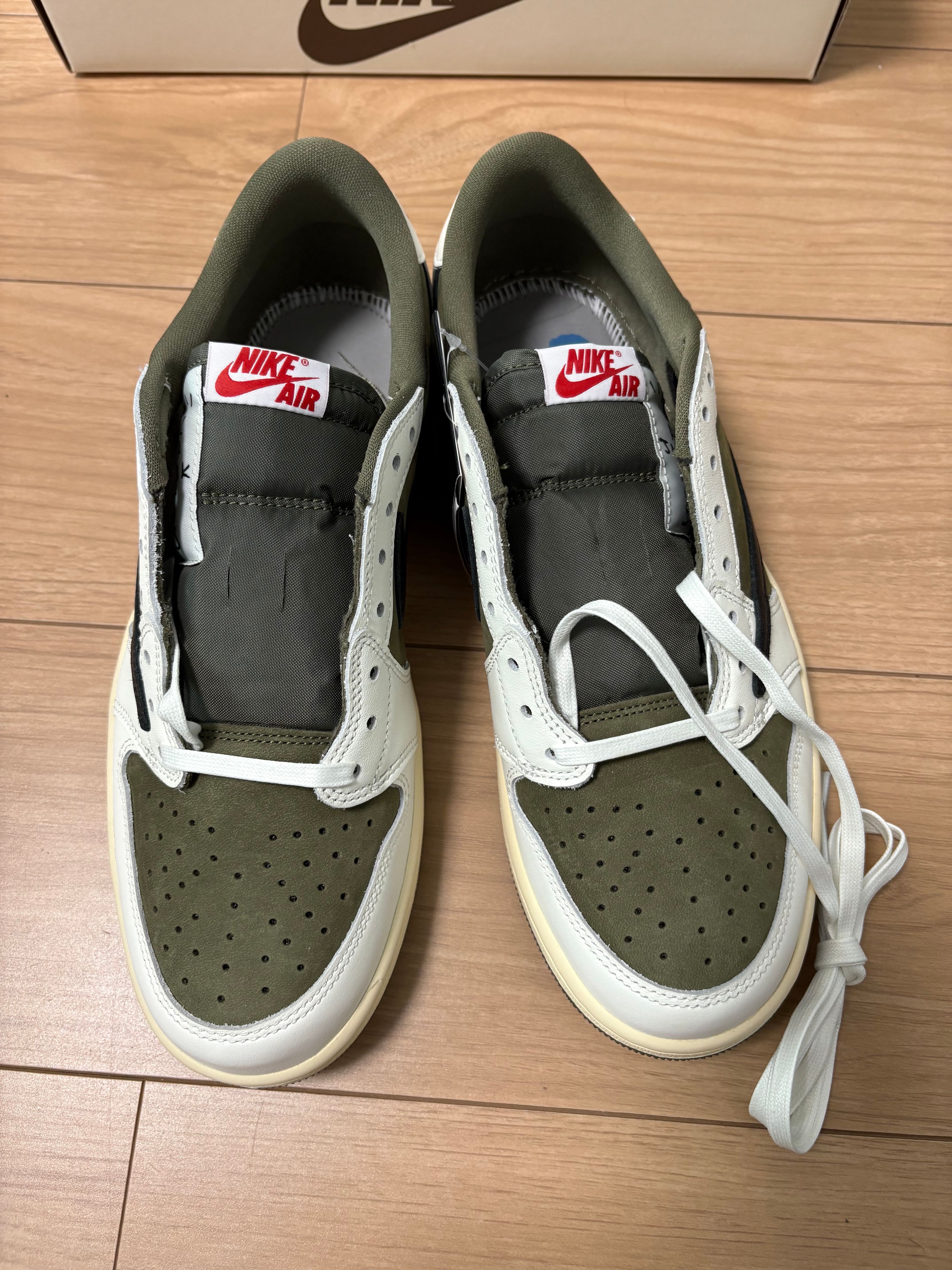 Travis Scott × Nike Air Jordan 1 Low OG SP "Reverse Olive"