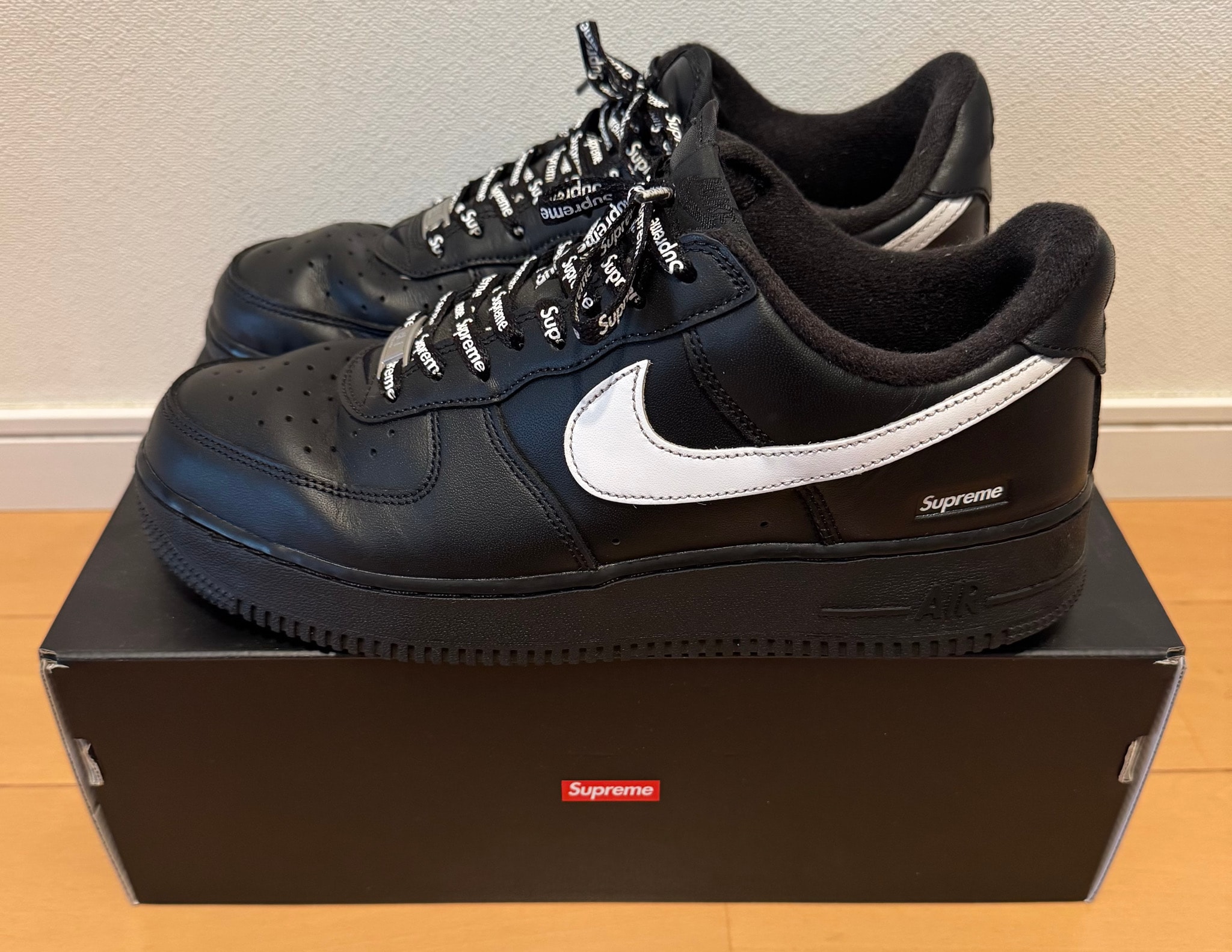 Supreme × Nike Air Force 1 Low "Black/White"