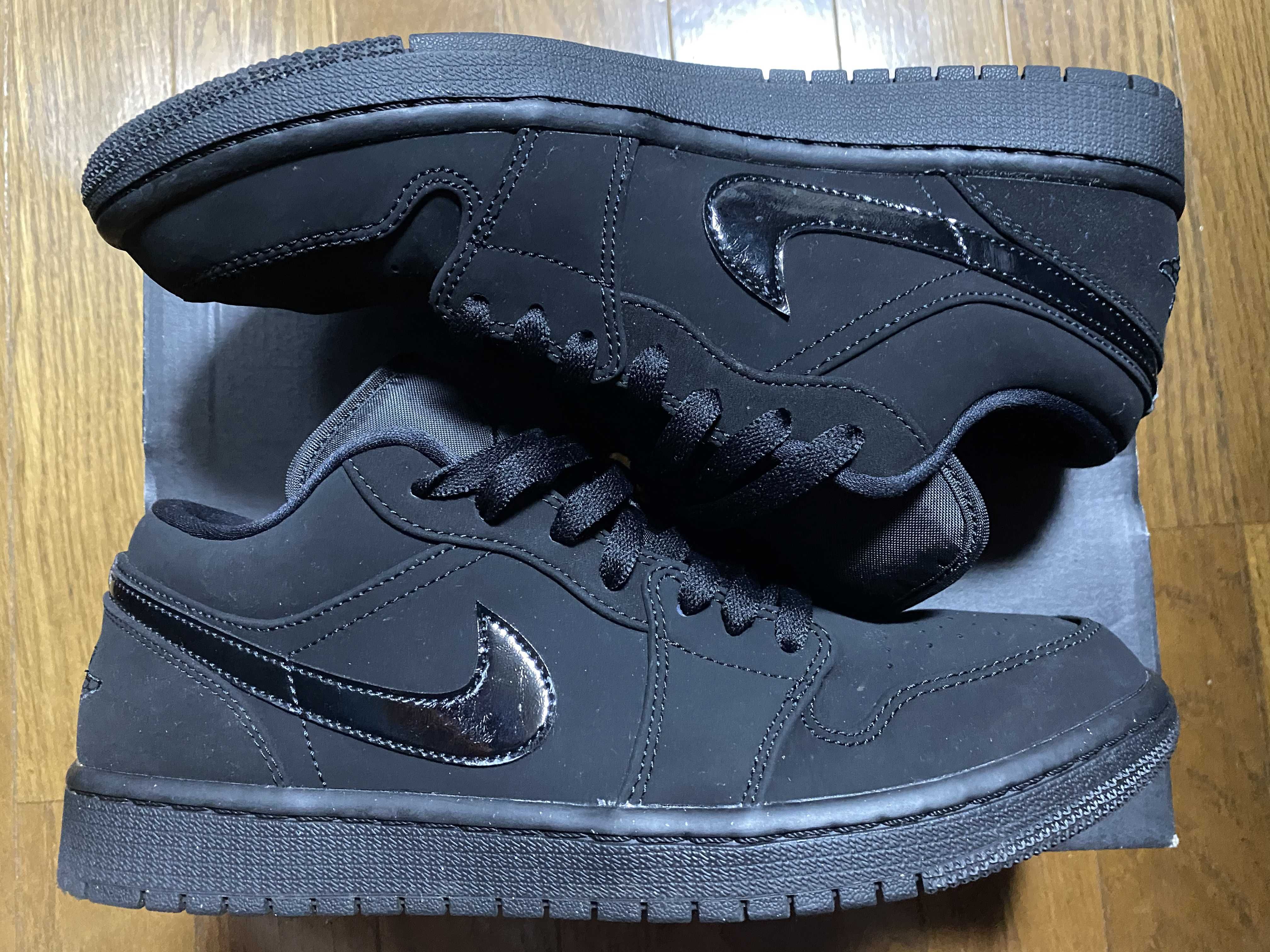 Nike Air Jordan 1 Low "Triple Black" (2019)