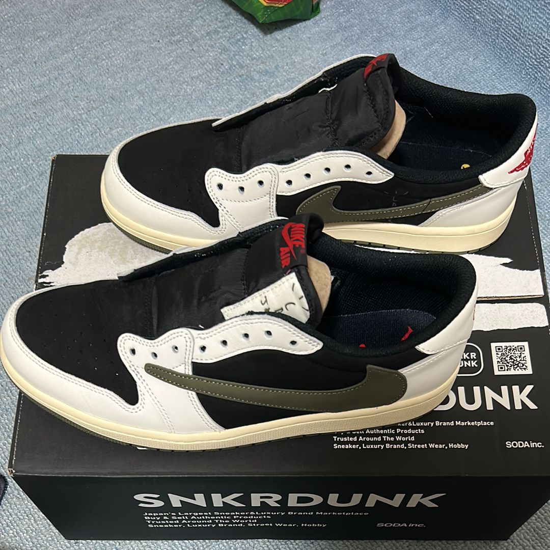 Travis Scott × Nike Women's Air Jordan 1 Low OG "Medium Olive"