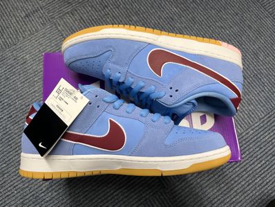 Nike SB Dunk Low Pro "Philadelphia Phillies/Valor Blue and Team Maroon"